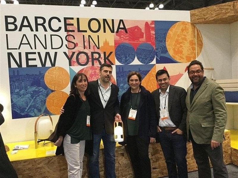 La delegació barcelonina a Nova York amb Ada Colau al capdavant