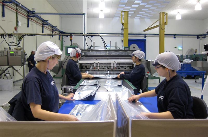 La producció industrial creix després de mesos a la baixa