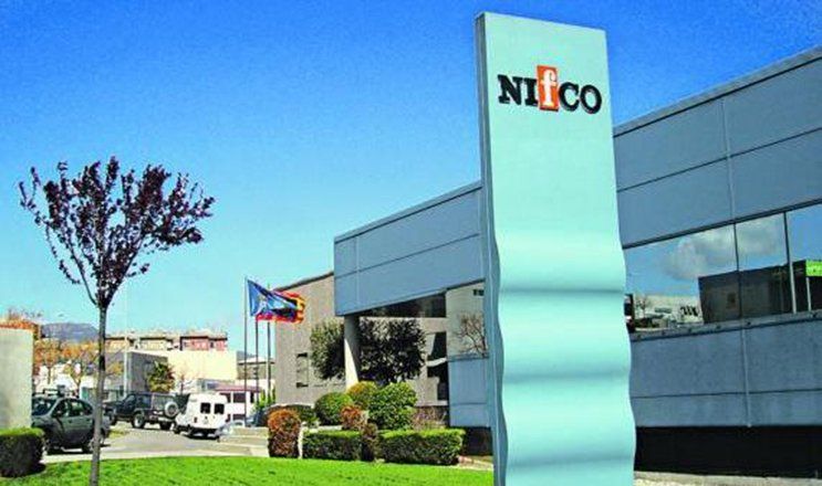 Imatge de l'exterior de la planta de Nifco a Terrassa