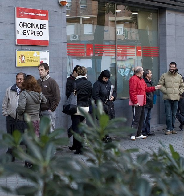 El paro ha bajado por debajo del 15% en Cataluña este 2016