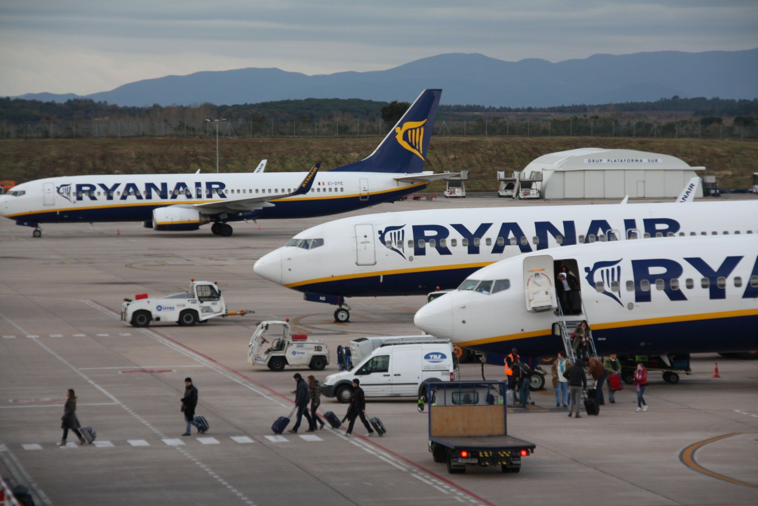 Ryanair amenaça en acomiadar treballadors si segueixen les vagues 