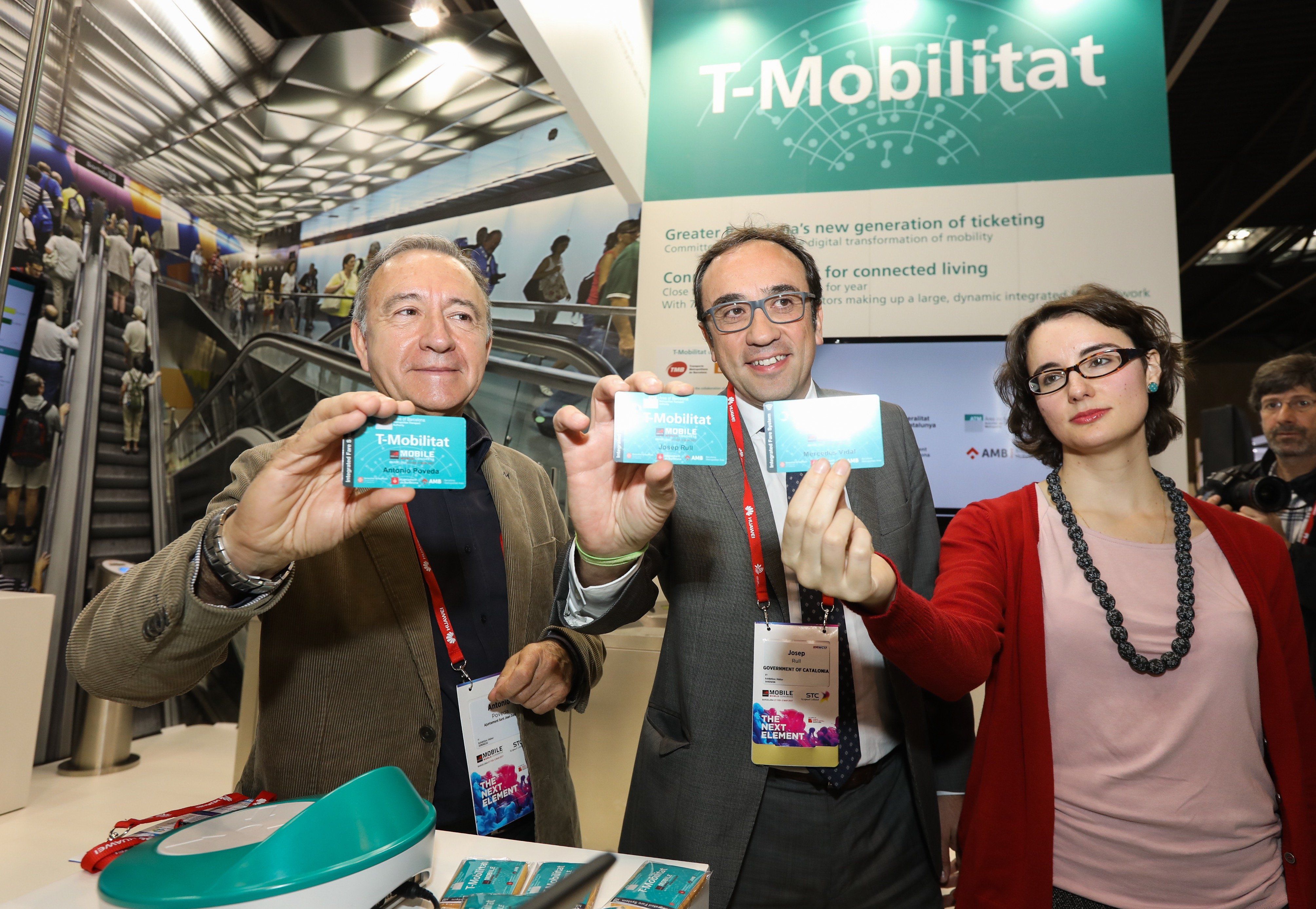 El conseller Rull presenta la T-Mobilitat al MWC