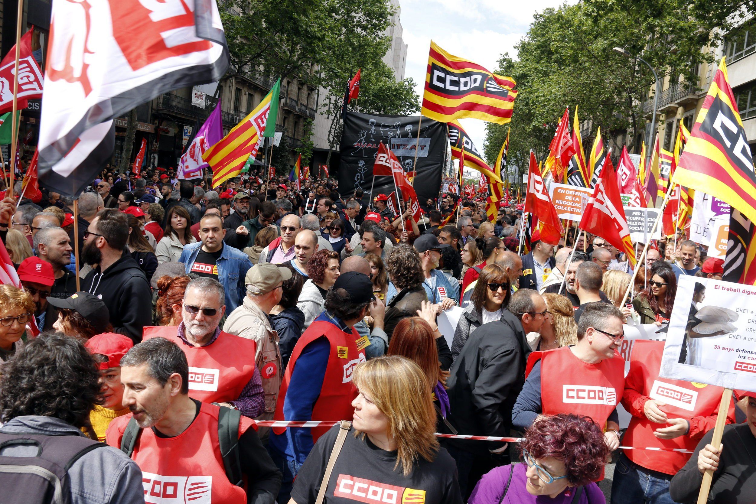 Un any més els sindicats han sortit al carrer en el Dia dels Treballadors