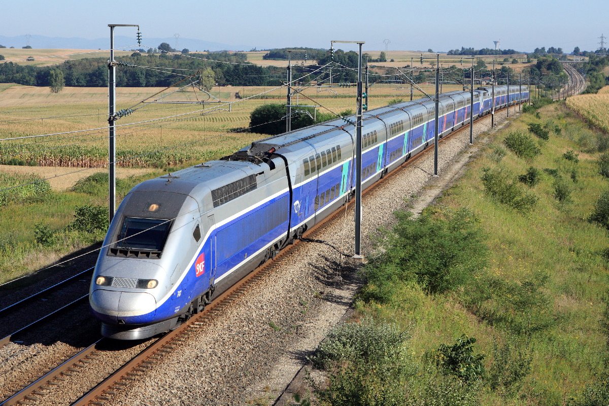 Imatge d'un tren d'alta velocitat francès