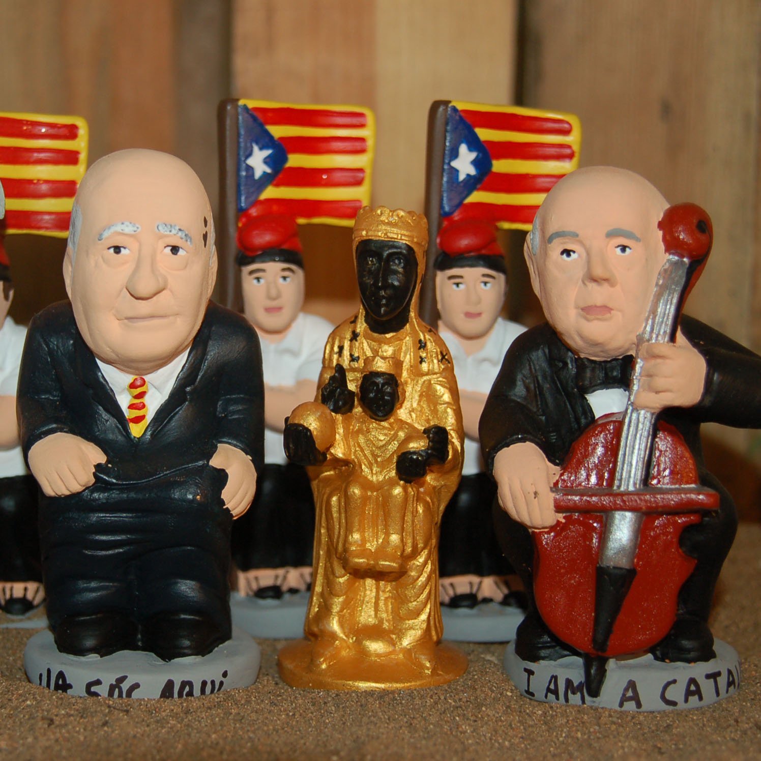 Tarradellas, la Moreneta i Pau Casals homenatgen el catalanisme