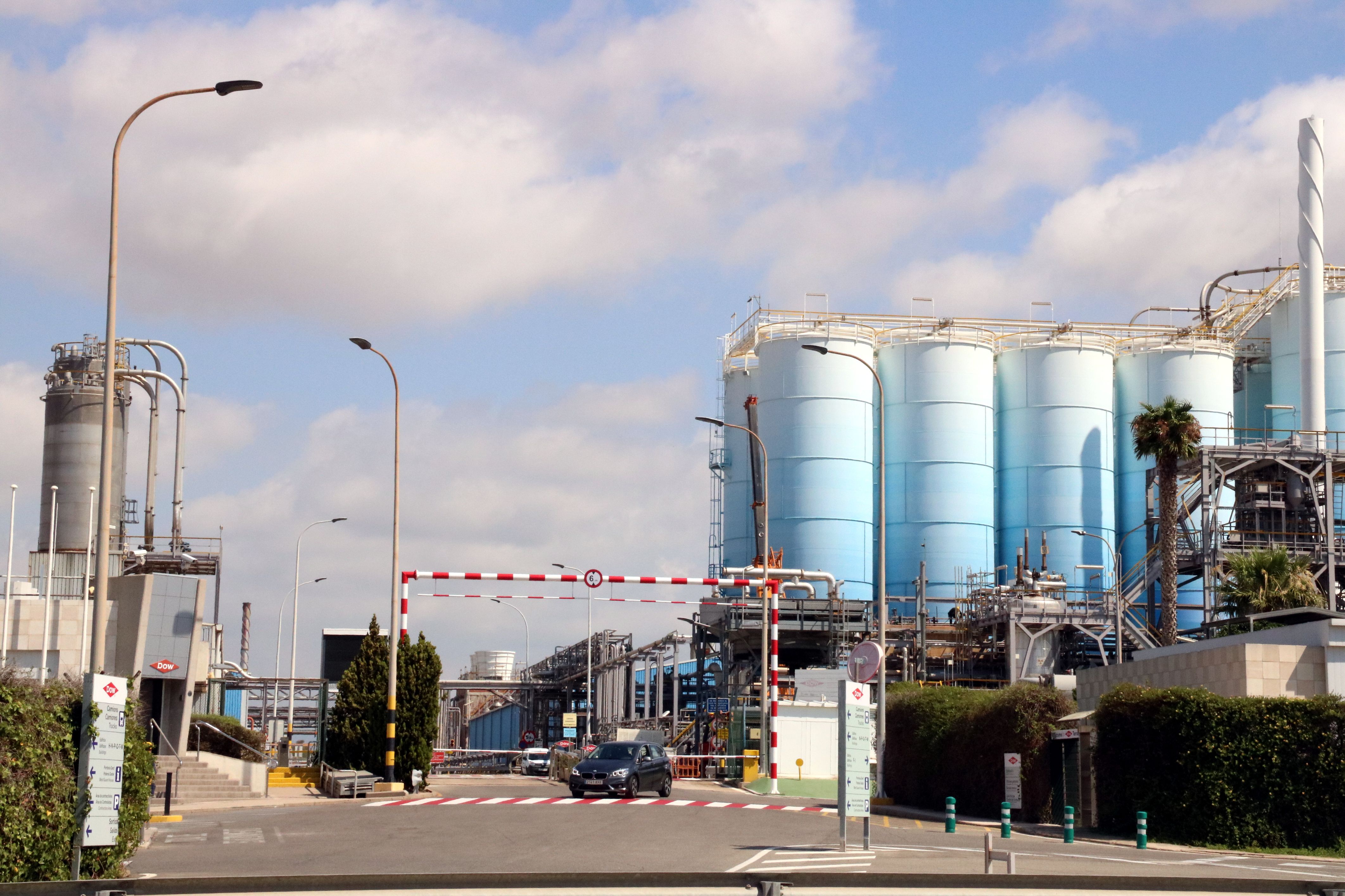 L'entrada principal a la planta de l'empresa Dow Chemical a Tarragona | ACN