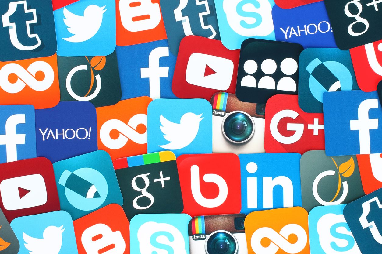 Facebook, Twitter, Blogger, Linkedin, Tumblr, las empresas se la juegan en las redes sociales | iStock