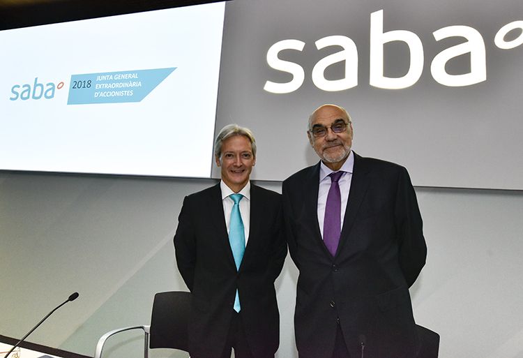 El conseller delegat i el president de Saba, Josep Martínez Vila i Salvador Alemany