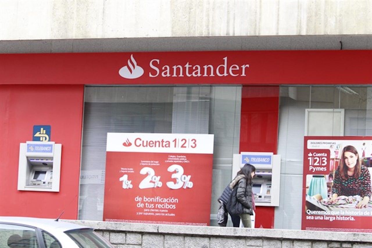 Una oficina del Banc Santander