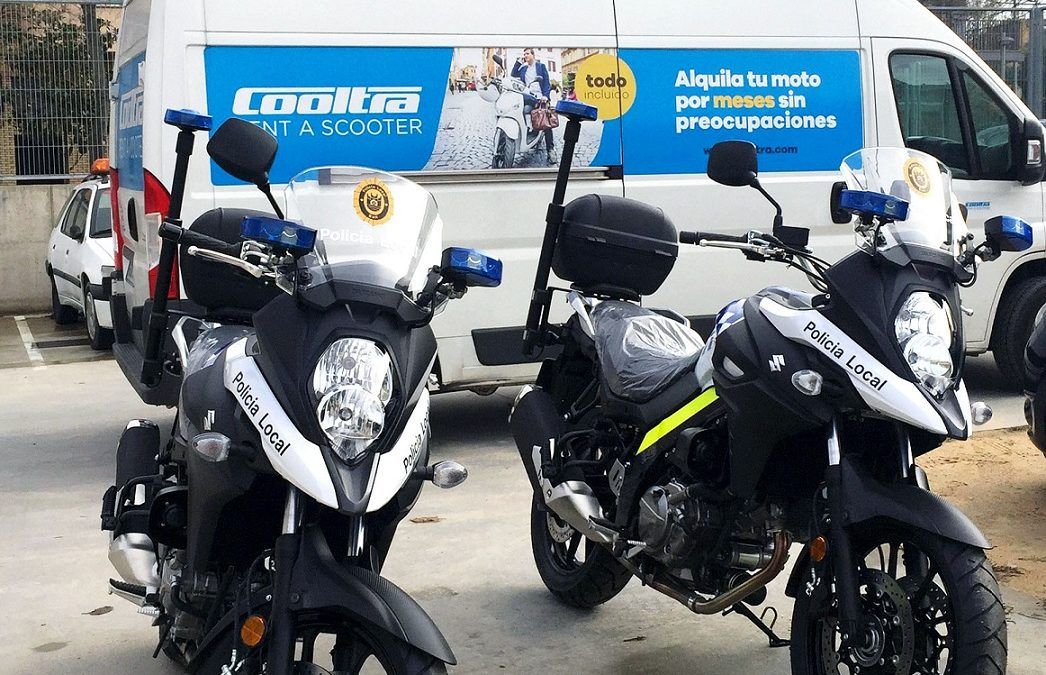 Dues de les motos Cooltra de la policia local de Salt