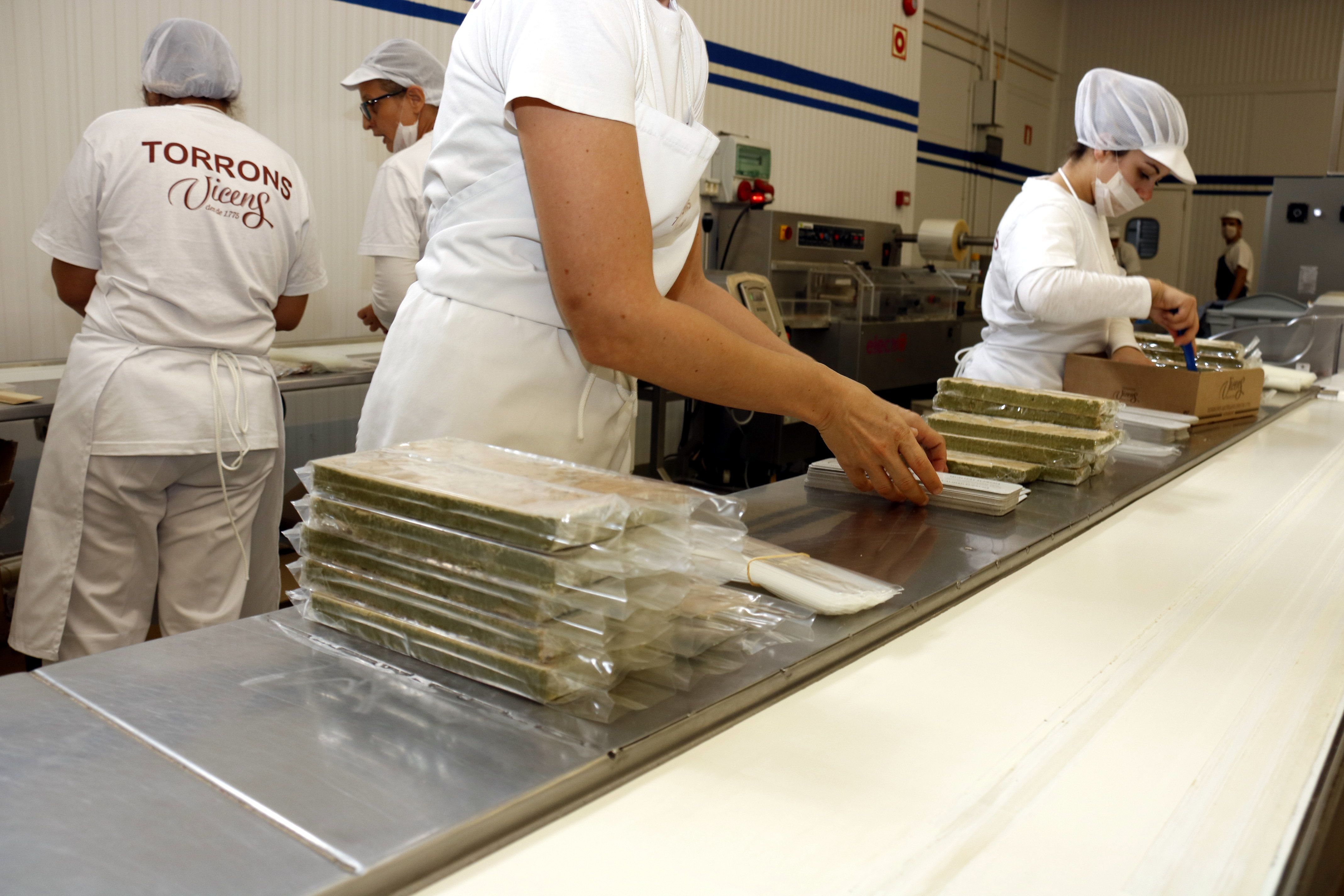 La cadena de producció de Torrons Vicens