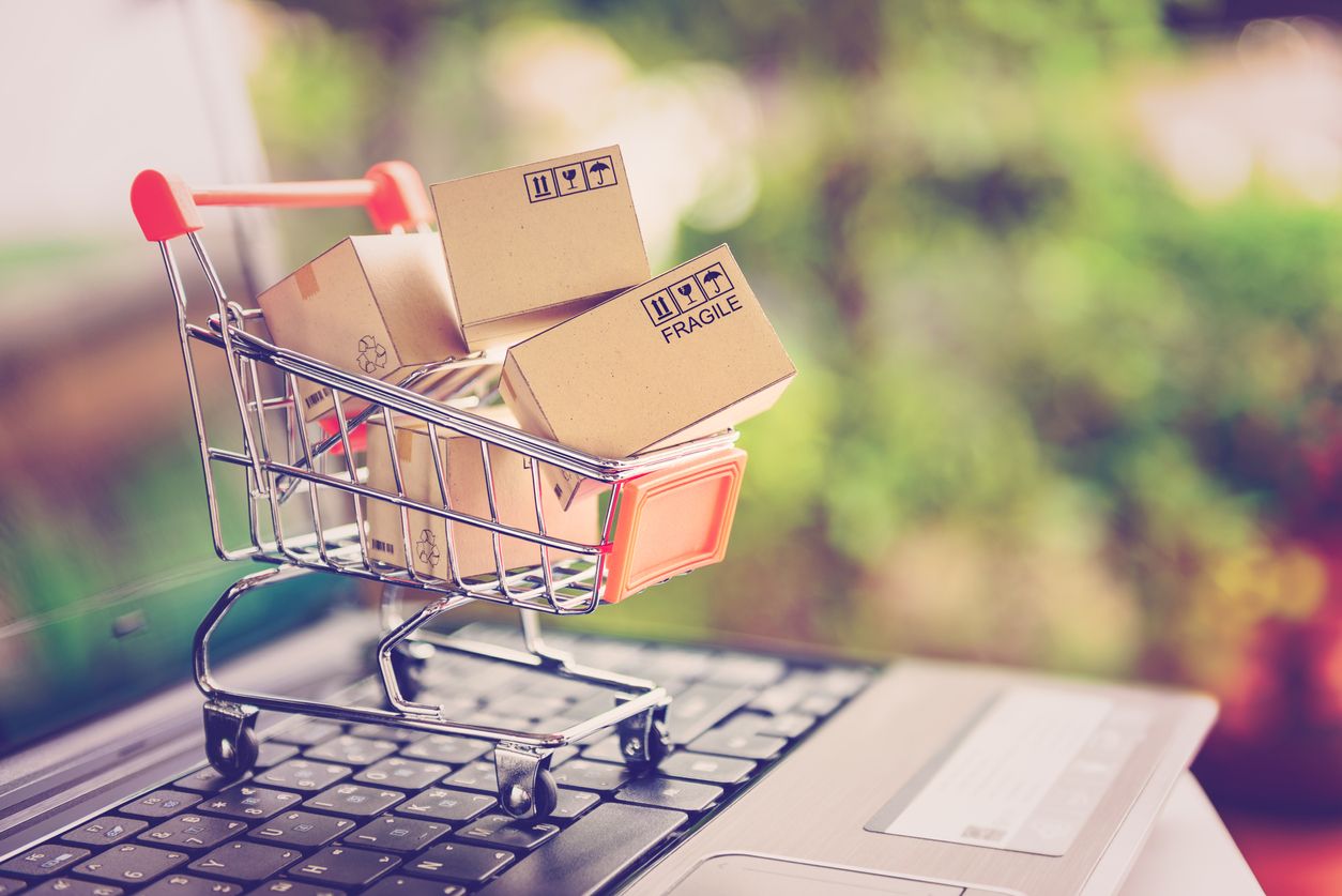 L''ecommerce' a la campanya de Nadal | iStock