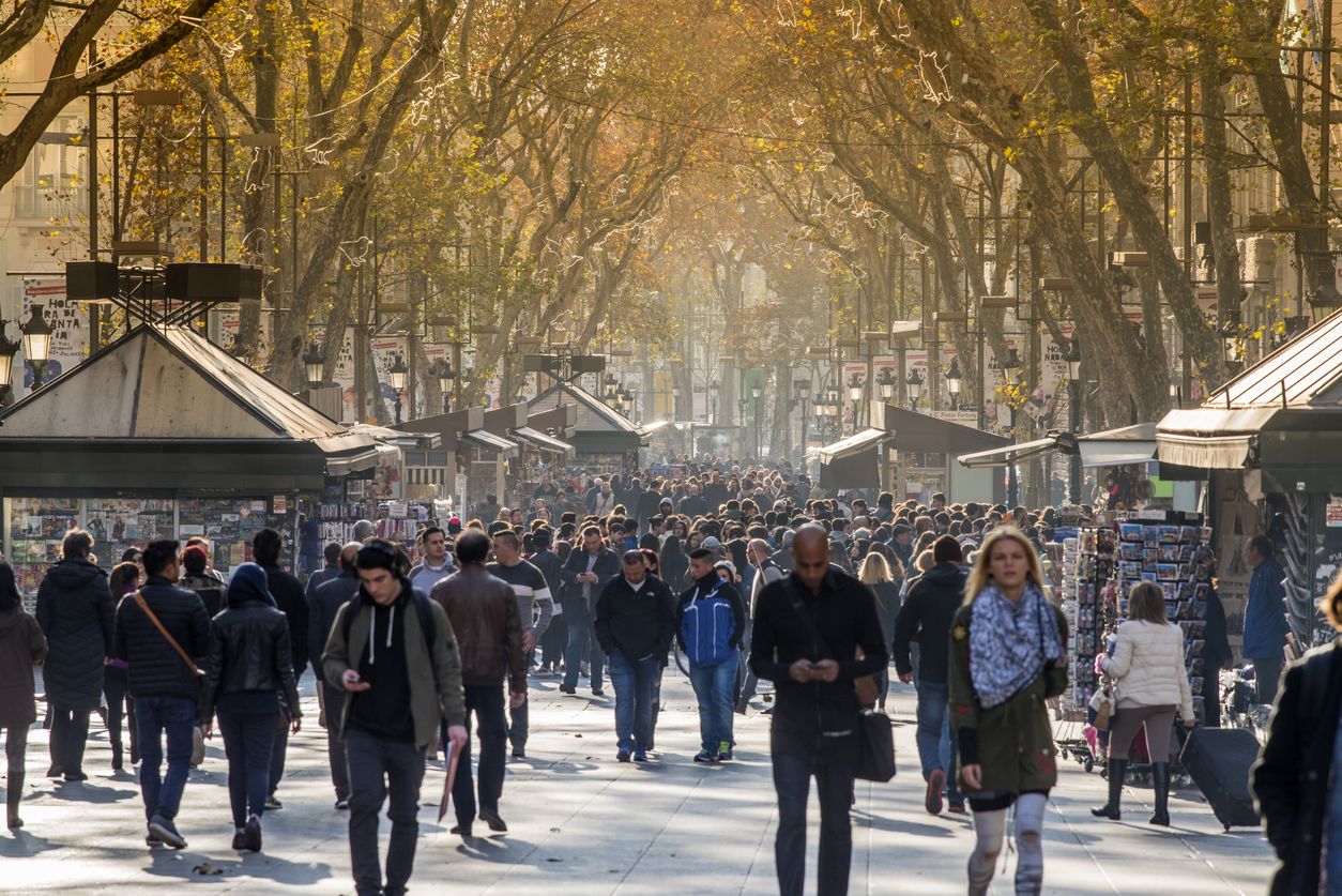 El turismo se estanca en Cataluña a lo largo del 2018, però crece un 18,8% en diciembre | iStock