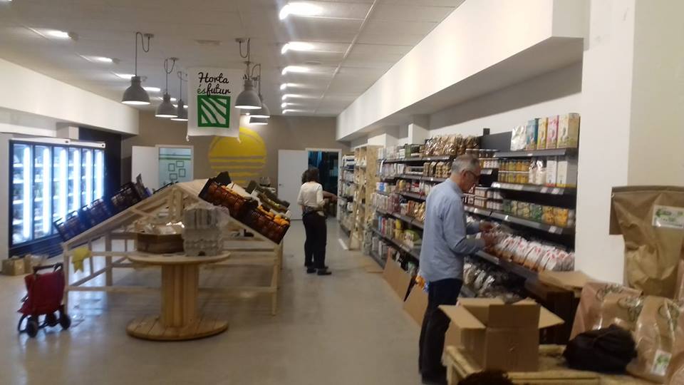 El supermercat cooperatiu Som Alimentació