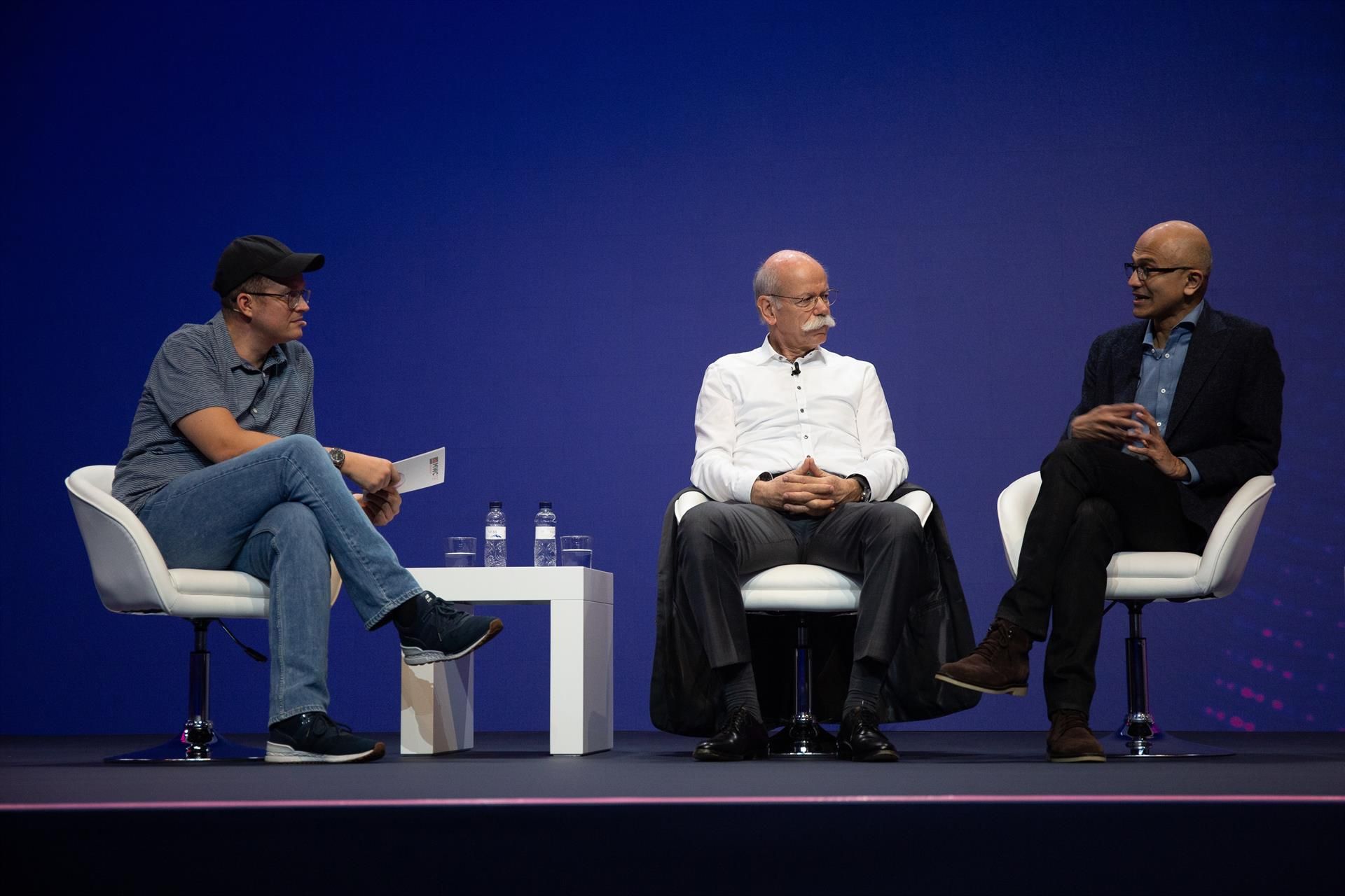 Satya Nadella de Microsoft durante el MWC EP