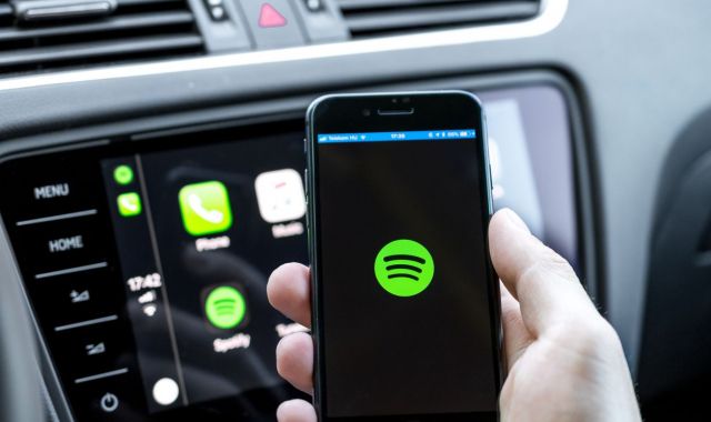 A Espanya hi ha més de 2,3 milions d'abonats a Spotify o Apple Music | iStock