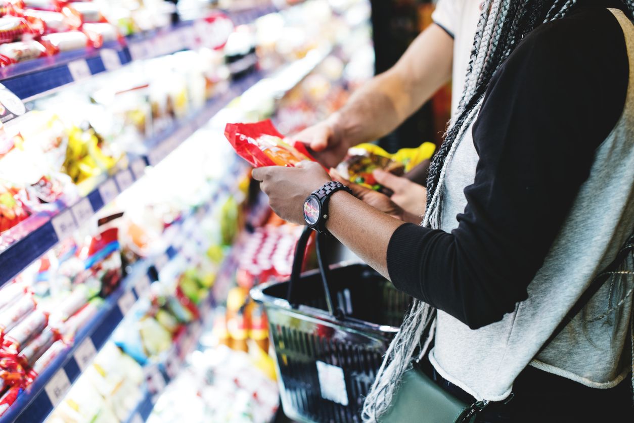 Els aliments i begudes no alcohòliques baixen menys que el juliol del 2018 | iStock