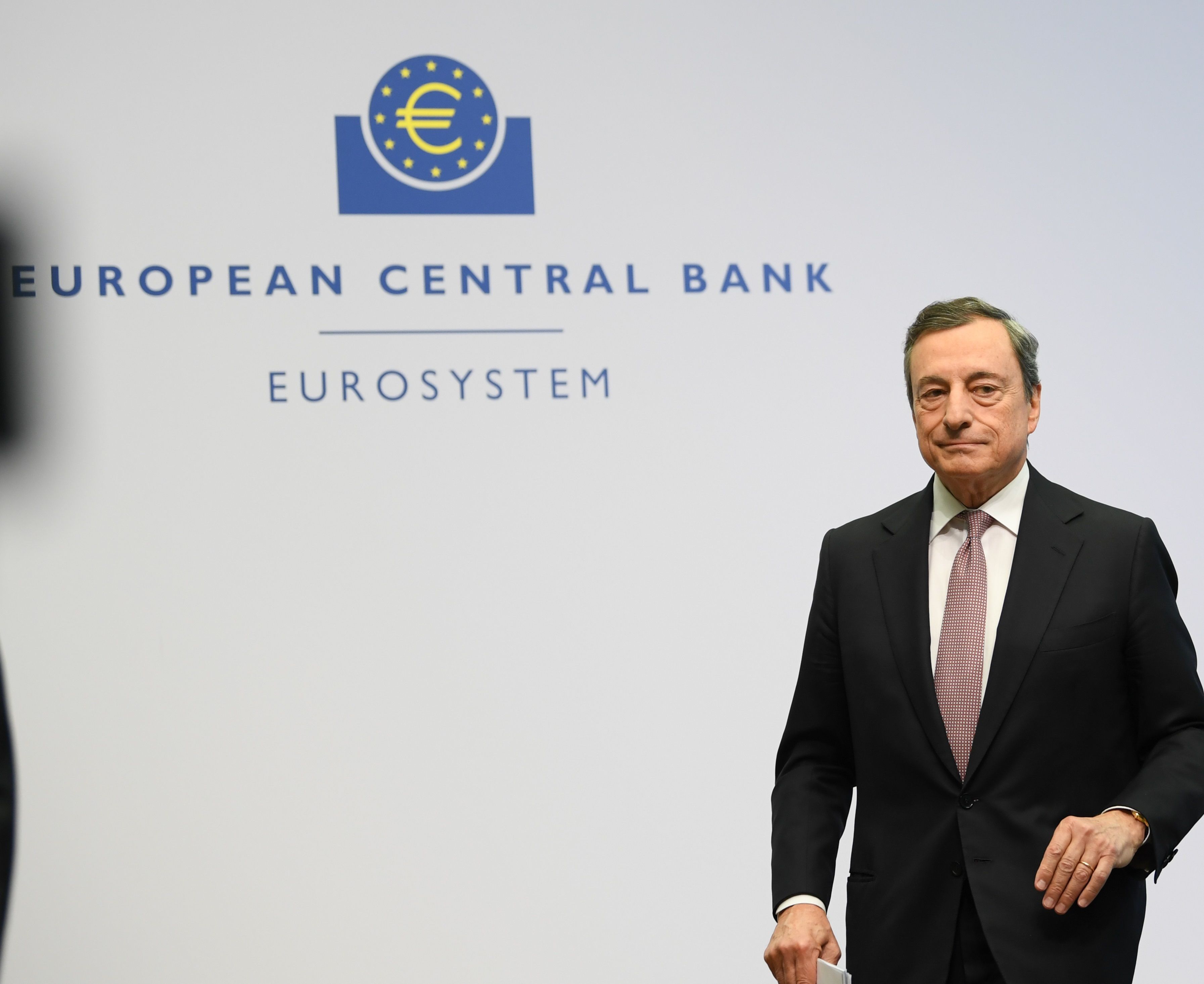 Draghi pide en los gobiernos de los estados que incrementen el gasto para estimular la economía | Europa Press