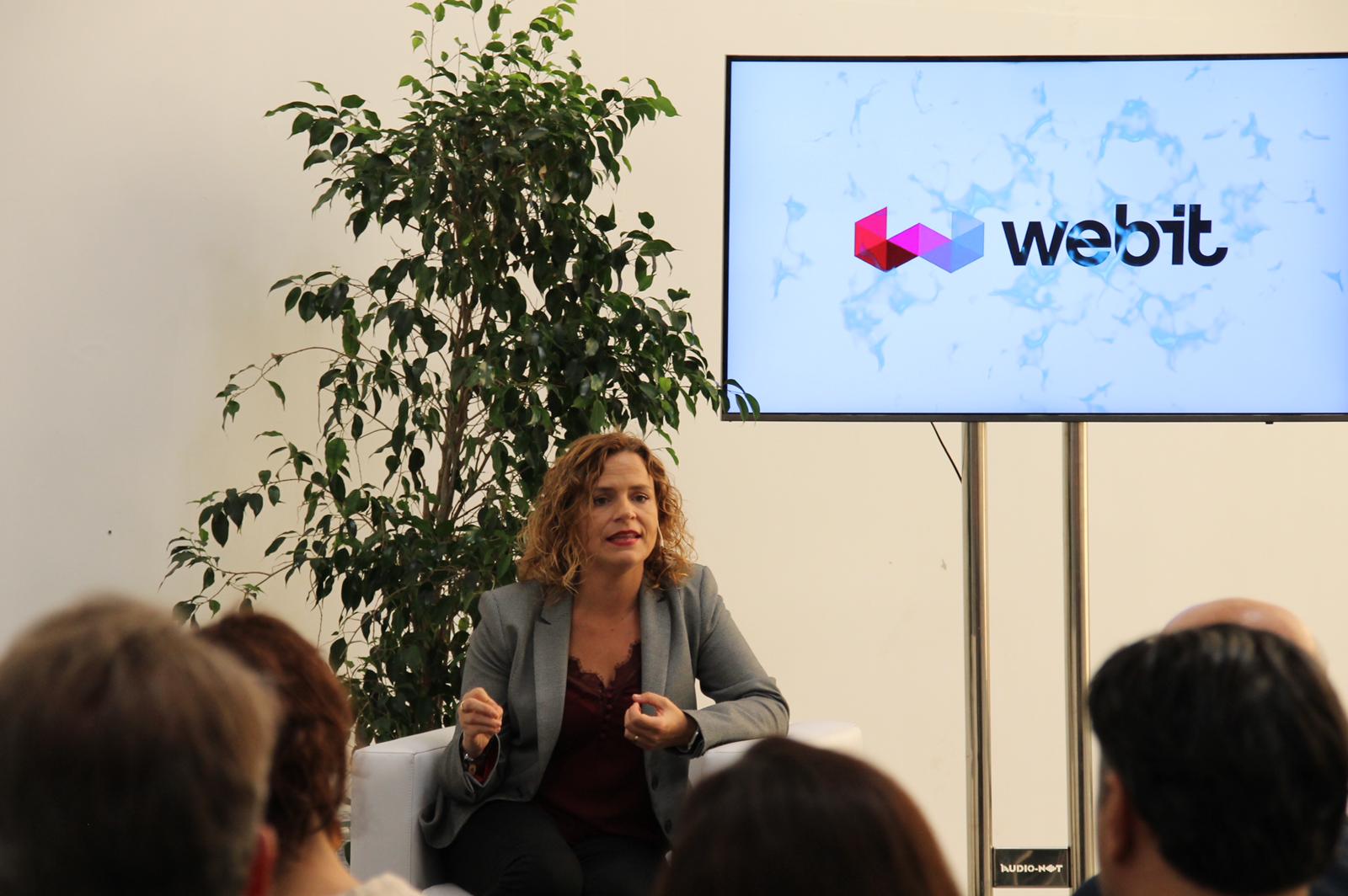 Pilar Bernabé, regidora d'Emprenedoria i Innovació Econòmica de València, durant la presentació del Webit Festival | Cedida 