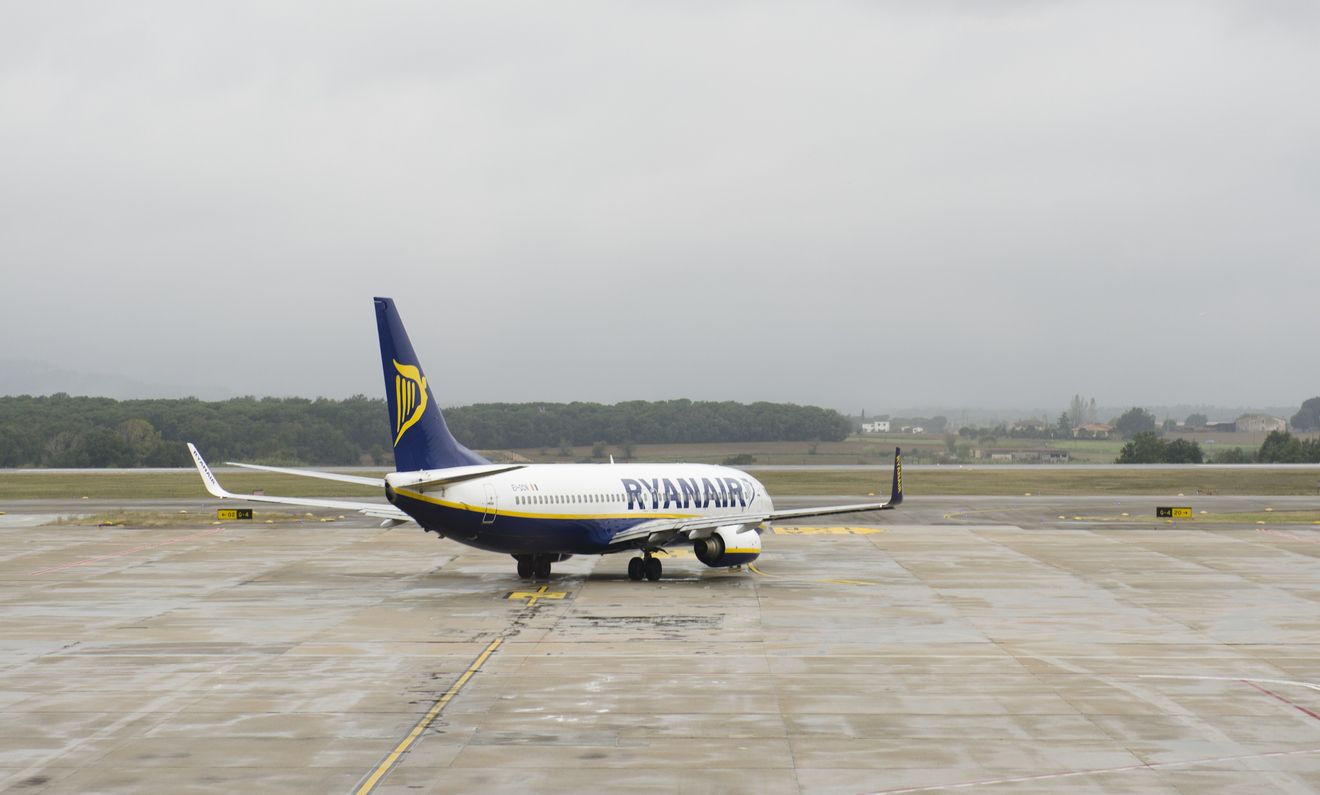 La base de Girona está incluida en el proceso del ERO de Ryanair | iStock