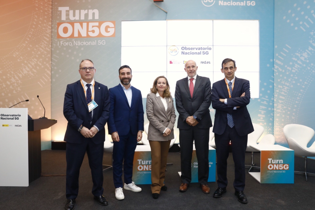 Els representants de la iniciativa per portar el 5G a les ciutats | Cedida