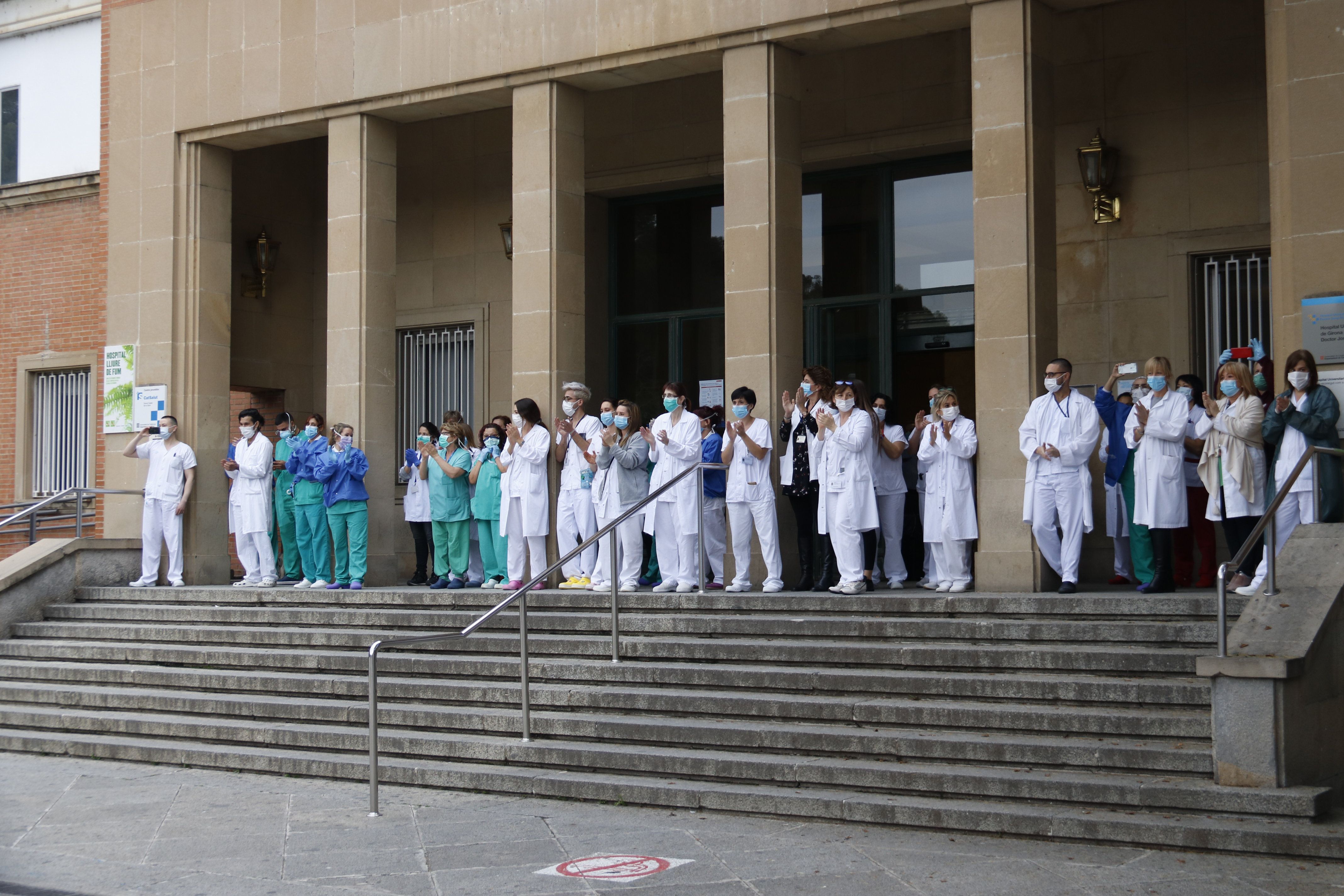 Sanitaris a l'hospital Josep Trueta de Girona | ACN (A. Freixas)