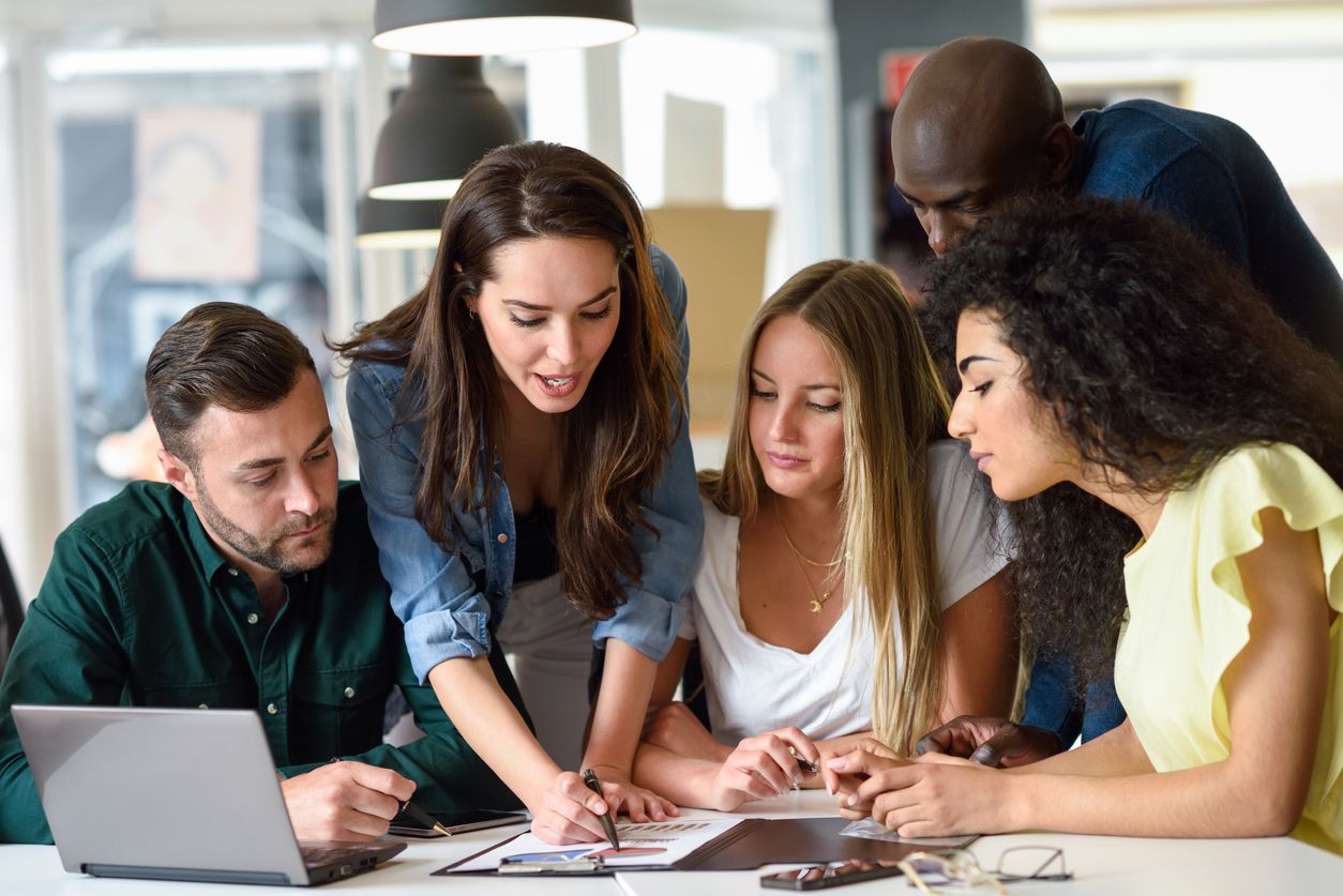 El Cuarto habilita una plataforma por conèixer el grado de salida profesional | iStock