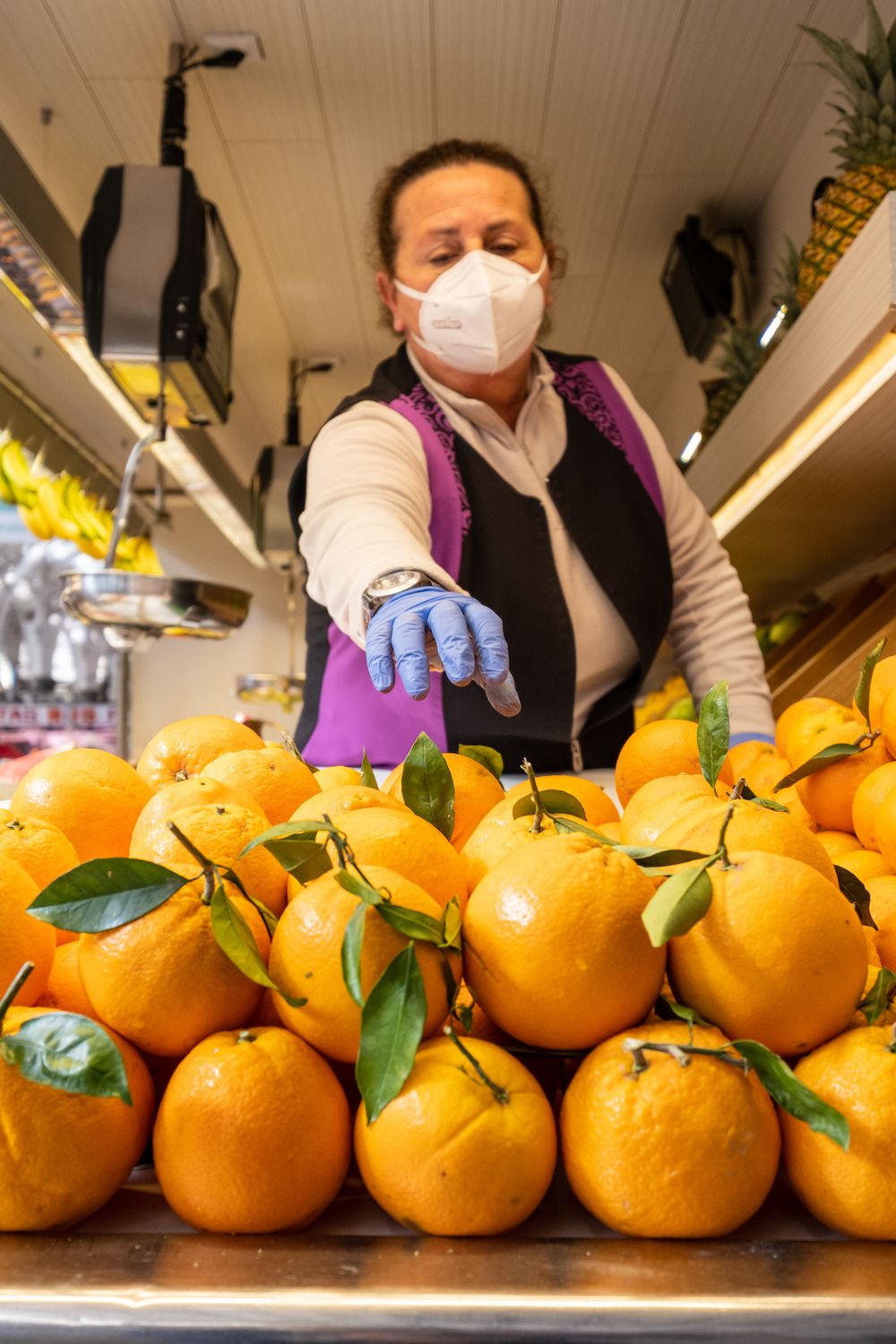 Una venedors de mercat en València | iStock