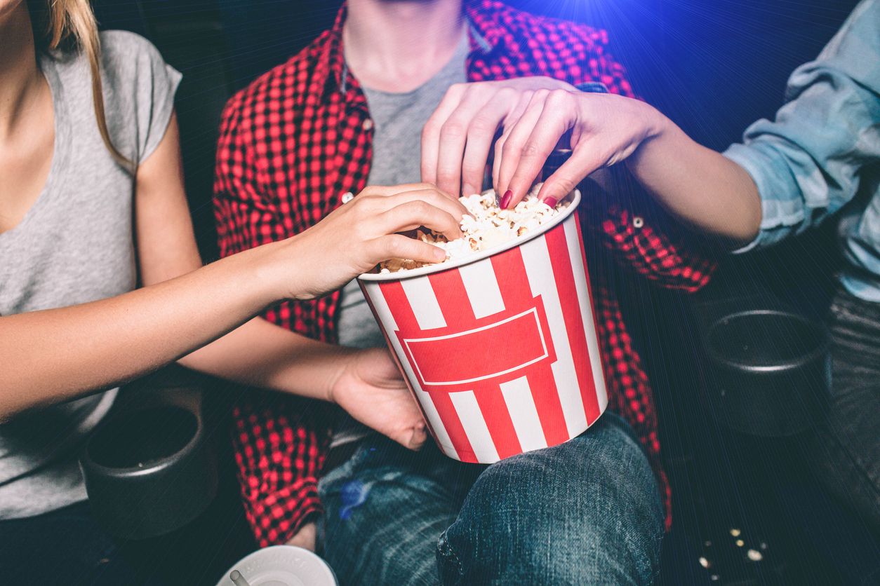 Por què las palomitas en el cine sonidón tan caras? | iStock