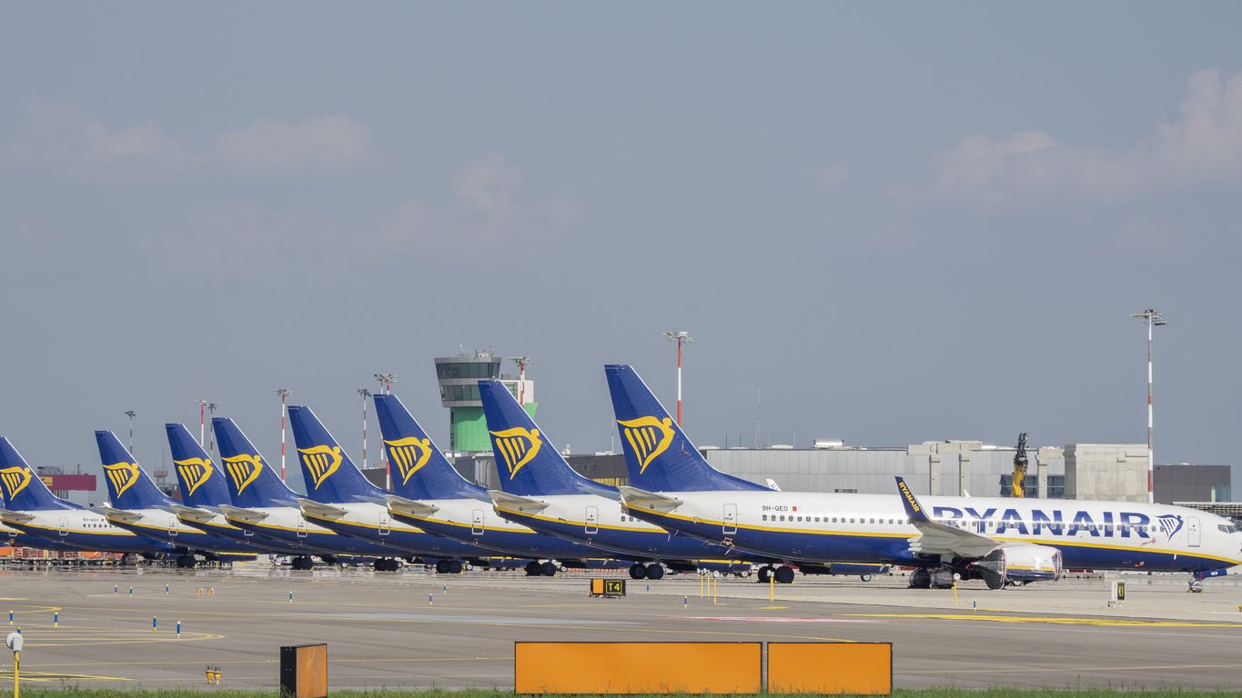 Ryanair reduirà la programació d'hivern d'un 60% a un 40% | iStock