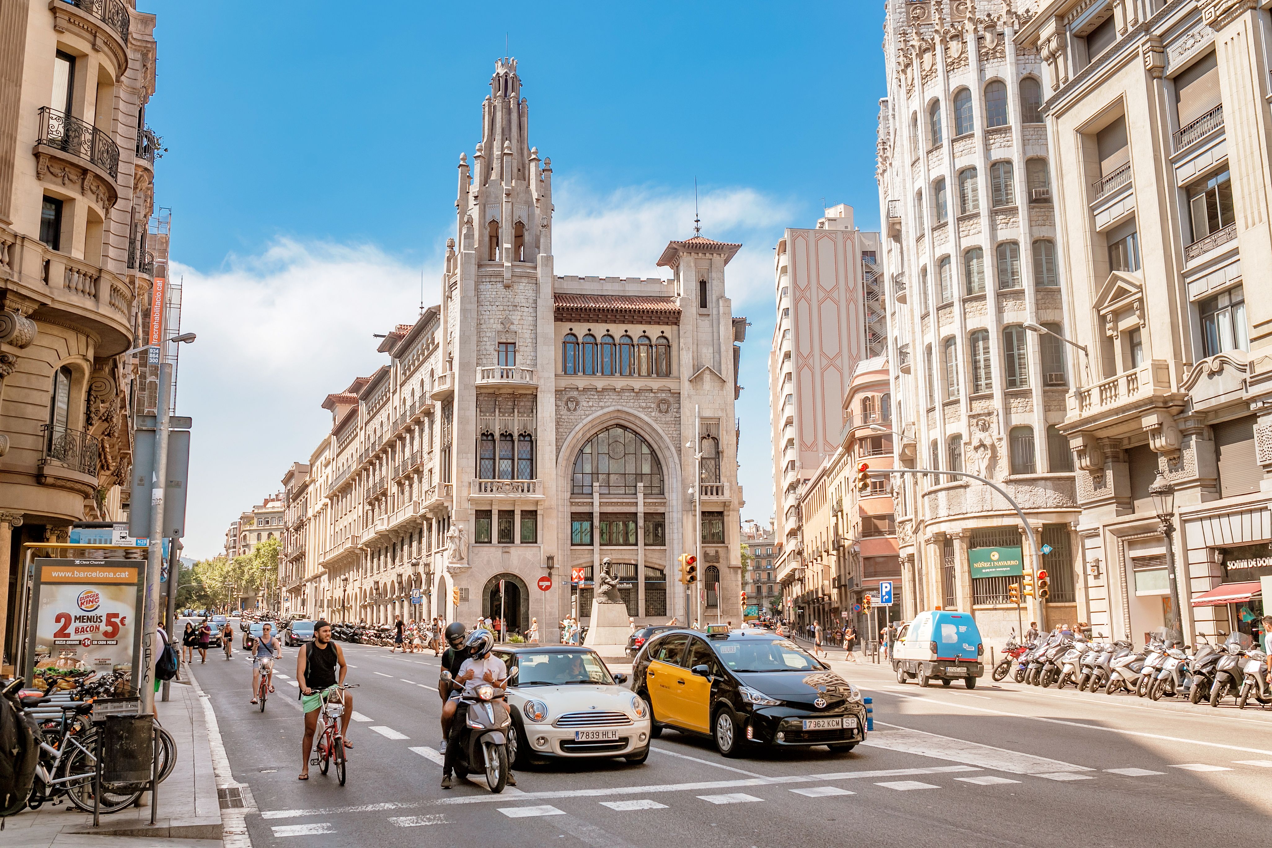 El Mobility Institute analiza las tendències de la movilidad a ciudades cómo Barcelona y Madrid | iStock