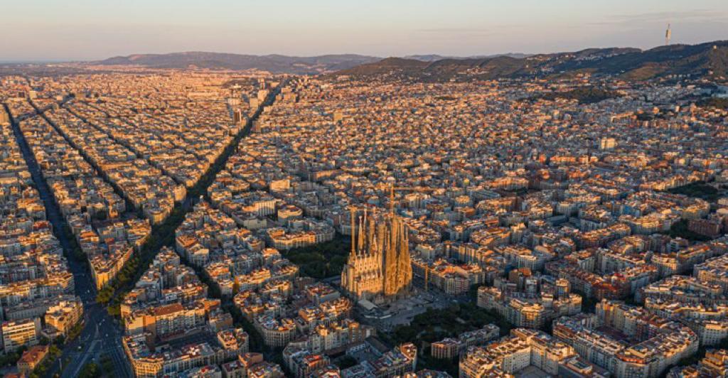 Grande angular de la ciudad de Barcelona