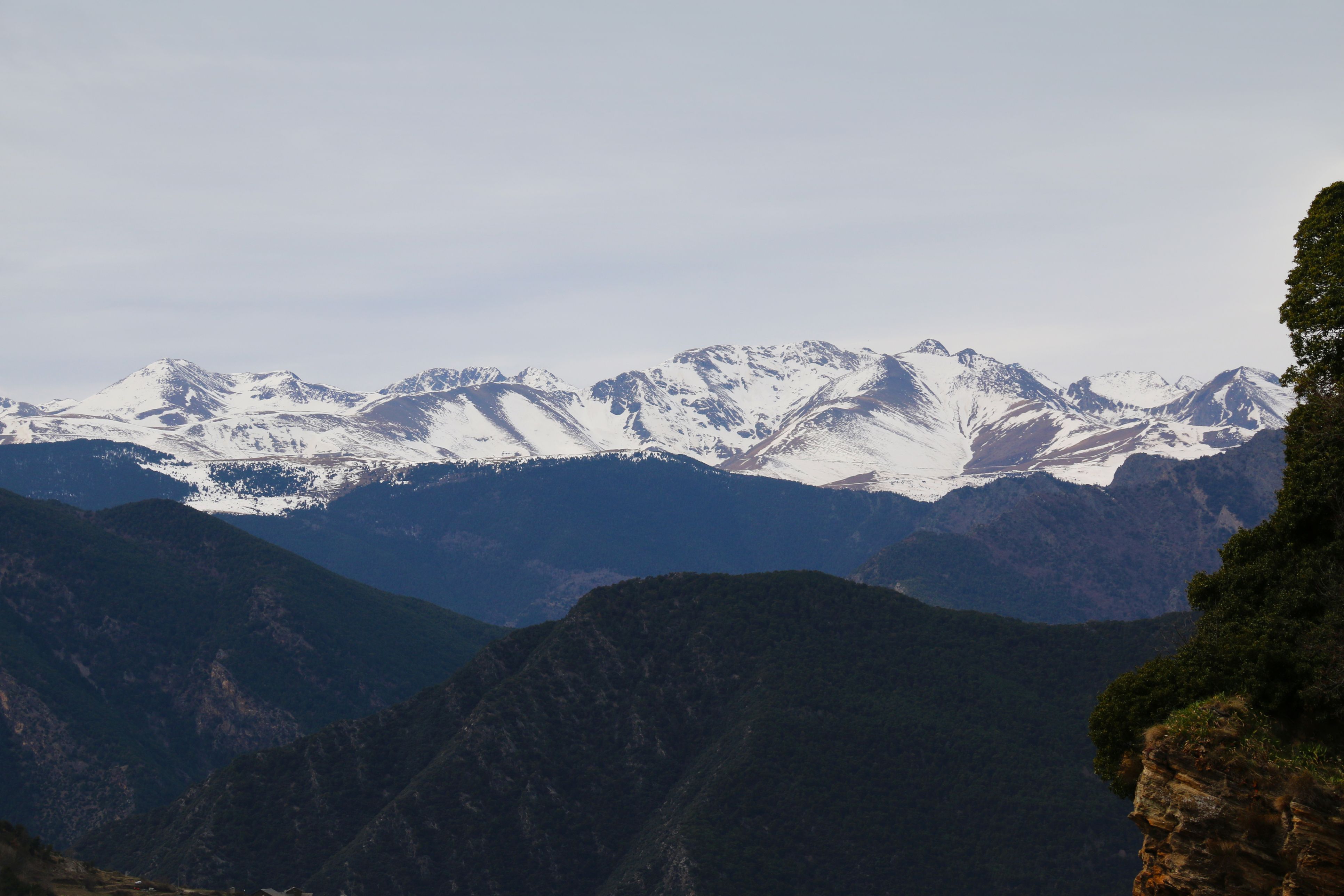 El Pirineo de Lleida, que té més reservas por el cierre de la Cerdaña y el Ripollès | iStock