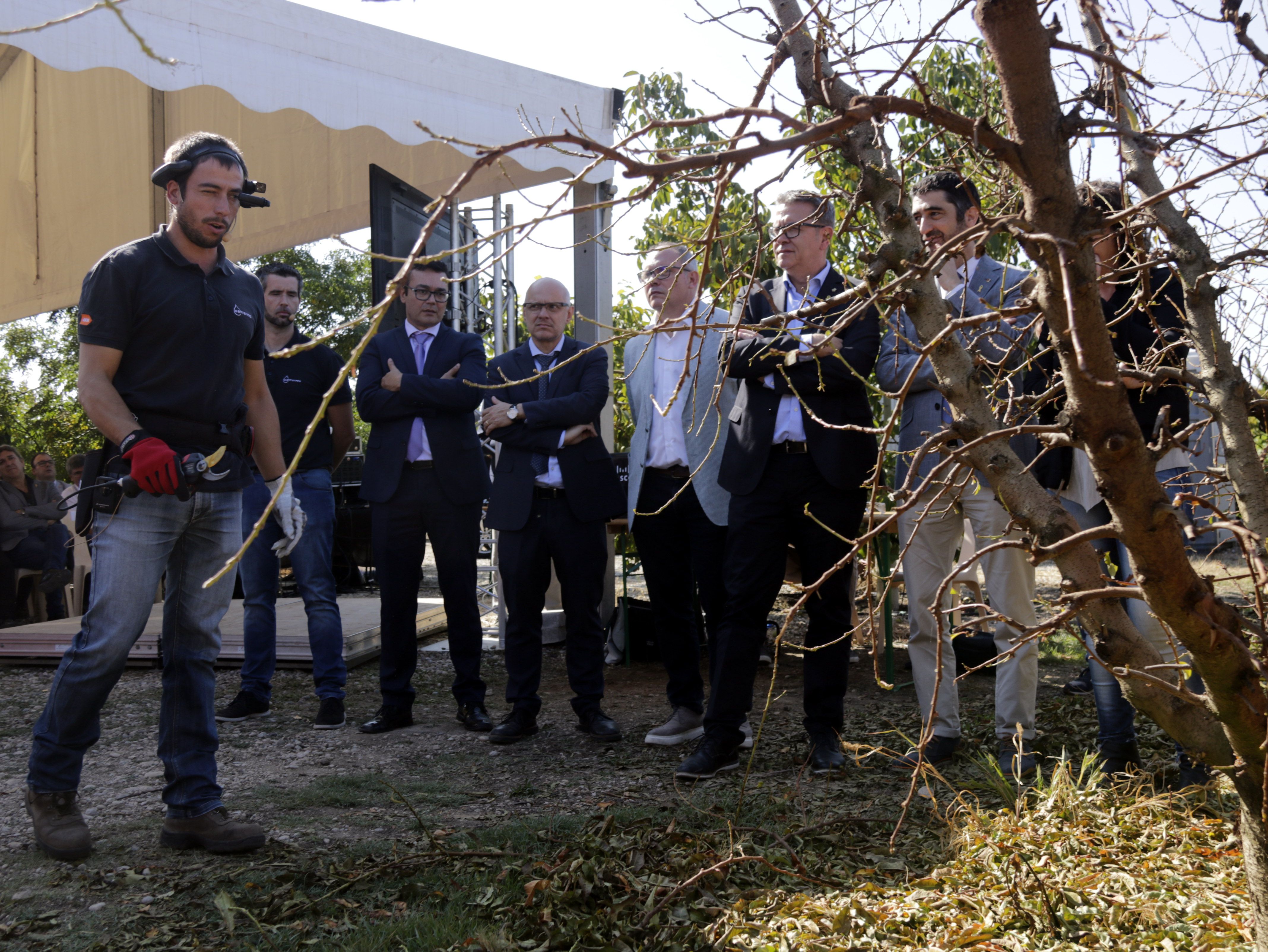 una finca de nectarines de Albatàrrec, la primera explotación agrícola del Estado donde se empezó a utilizar la tecnología 5G