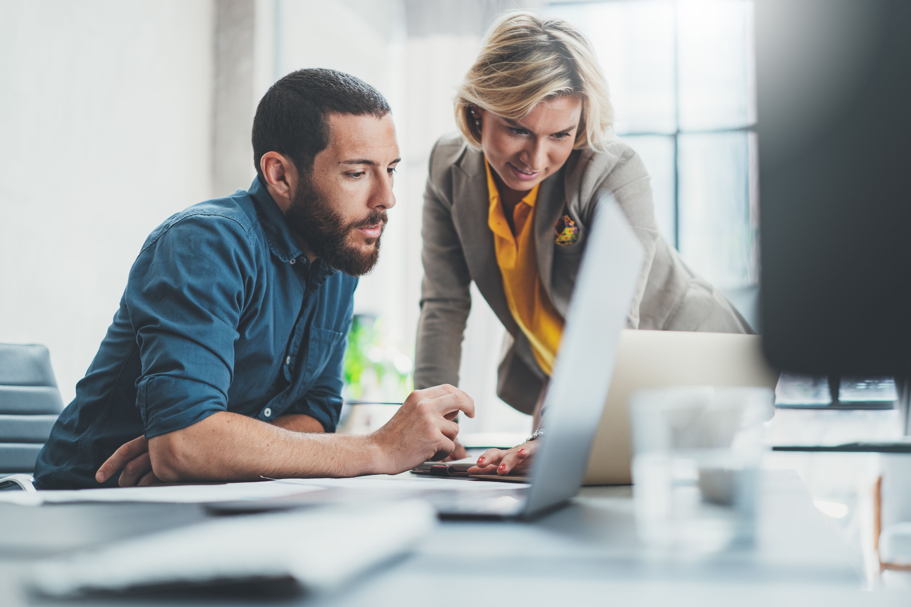 El número de mujeres directivas crece en Cataluña | iStock