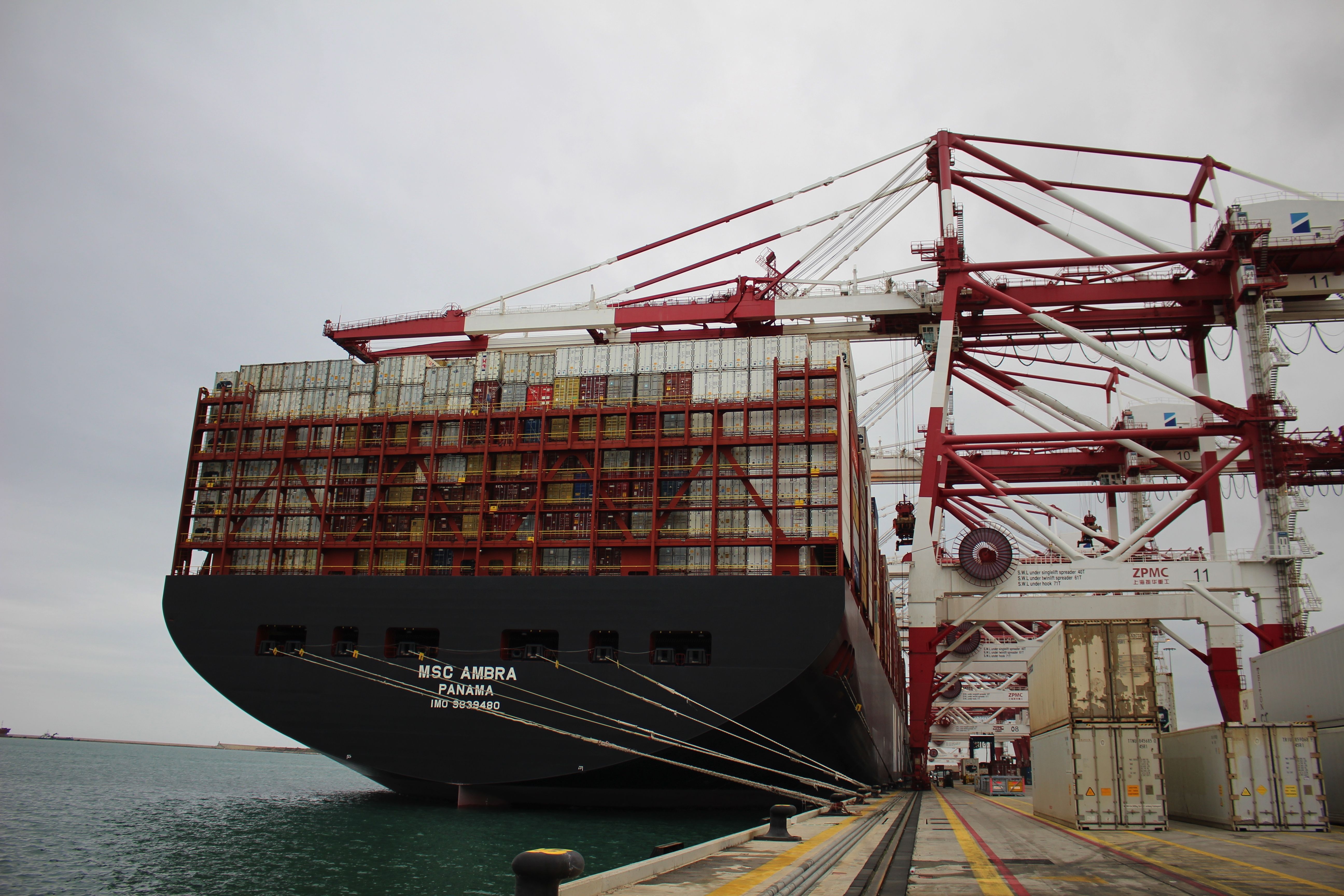 El portacontenidors MSC Ambra arriba al Port de Barcelona | Cedida