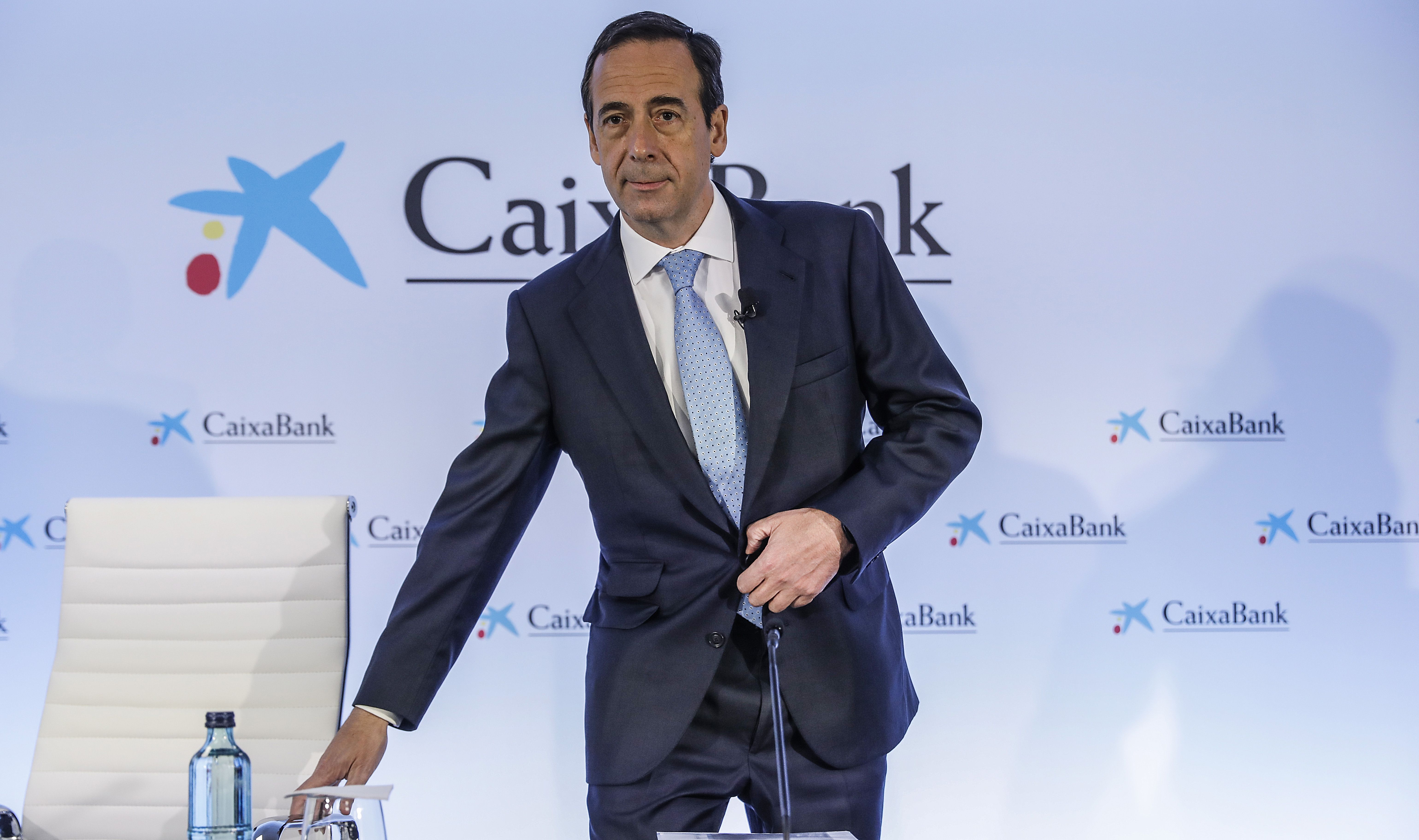 El consejero delegado de Caixabank, Gonzalo Gortázar, en la presentació de los resultados del primer trimestre | Europa Press