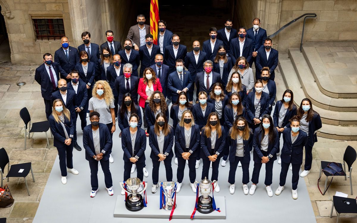 Recepción oficial del equipo femenino del FC Barcelona en el Palau de la Generalitat, después de ganar tres títulos esta temporada | Cedida