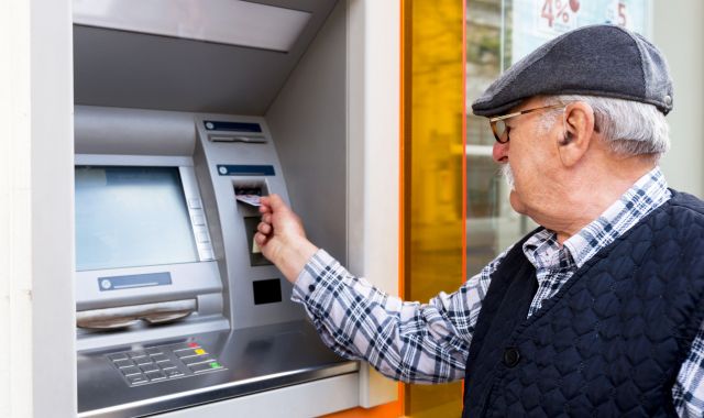 Cataluña se han otorgado casi 1,14 millones de pensiones por jubilación | iStock