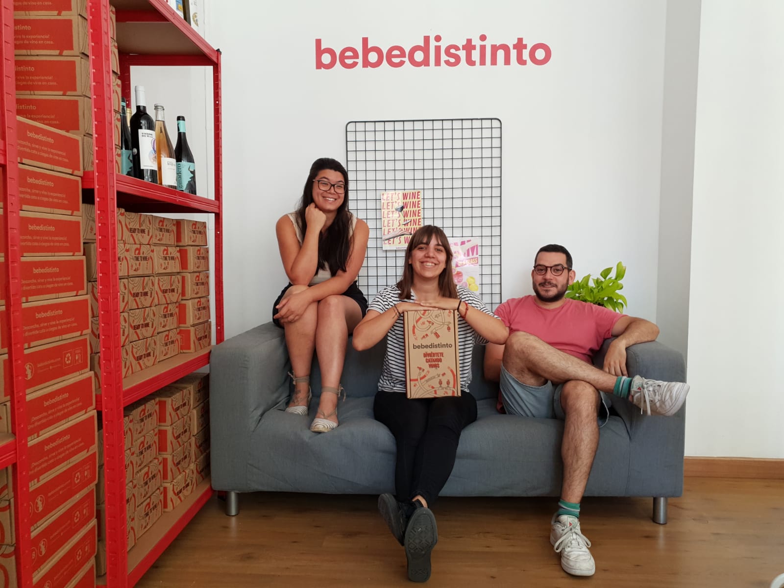 L'equip de Bebe Distinto | Cedida