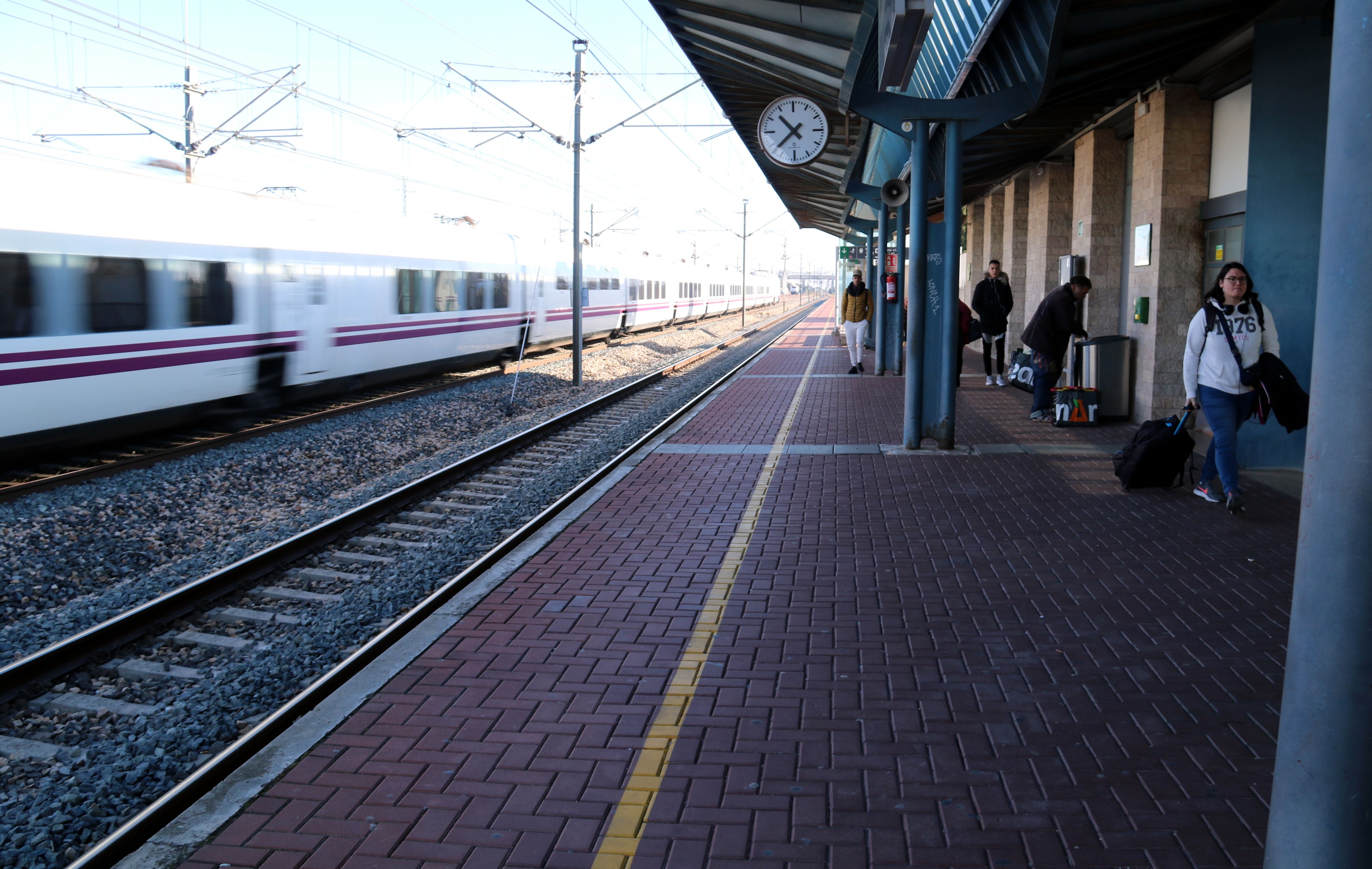 La estación de l'Aldea-Tortosa, a unde los tramos que mejorará Adif | ACN