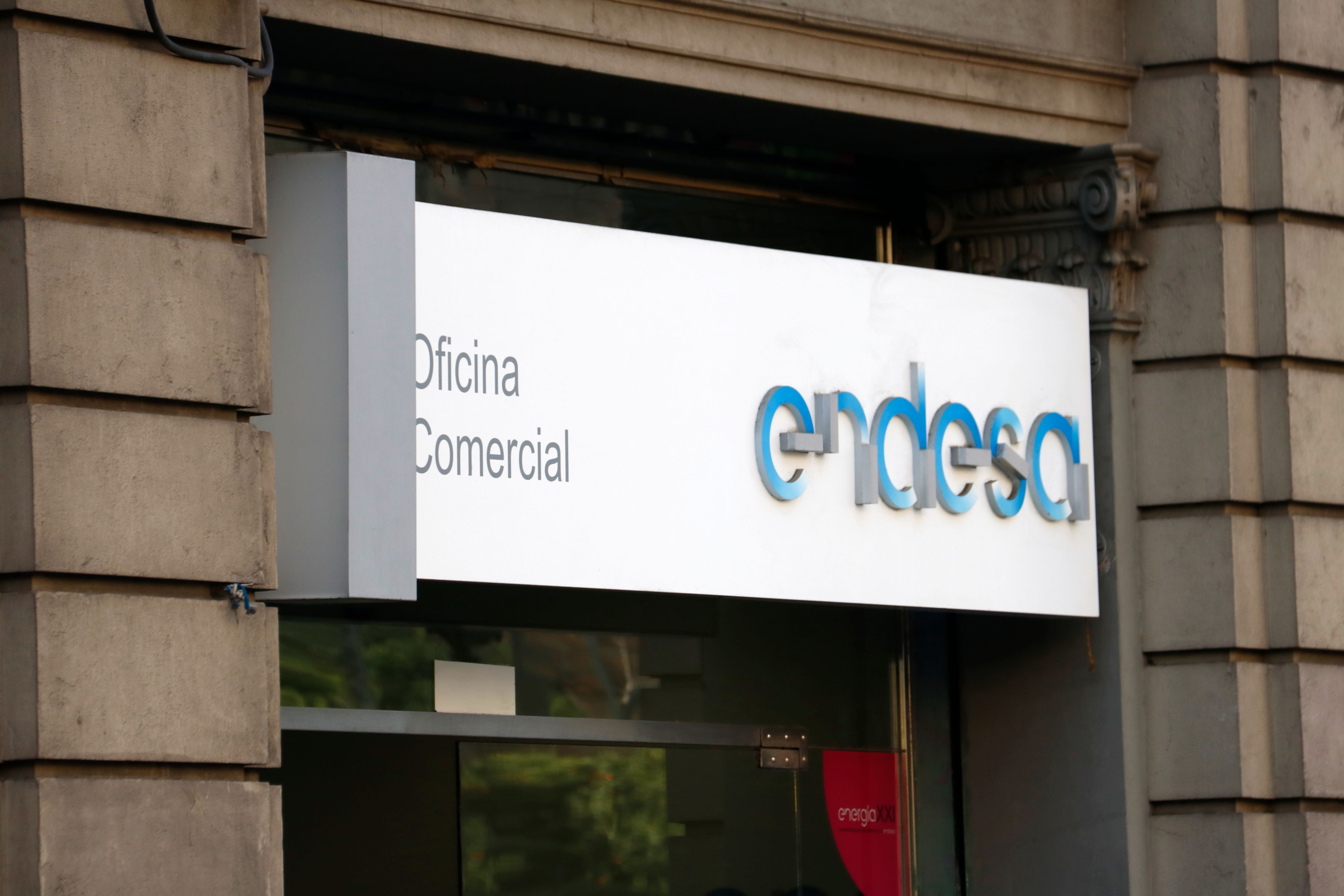 Endesa obre una tarifa única per ajudar als consumidors | ACN