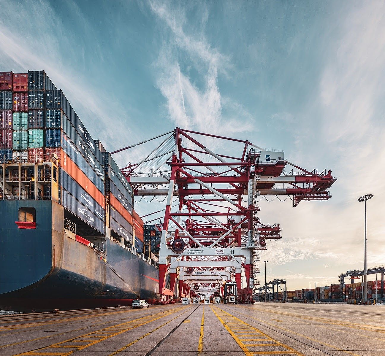 Un portacontenidors al Port de Barcelona | EP