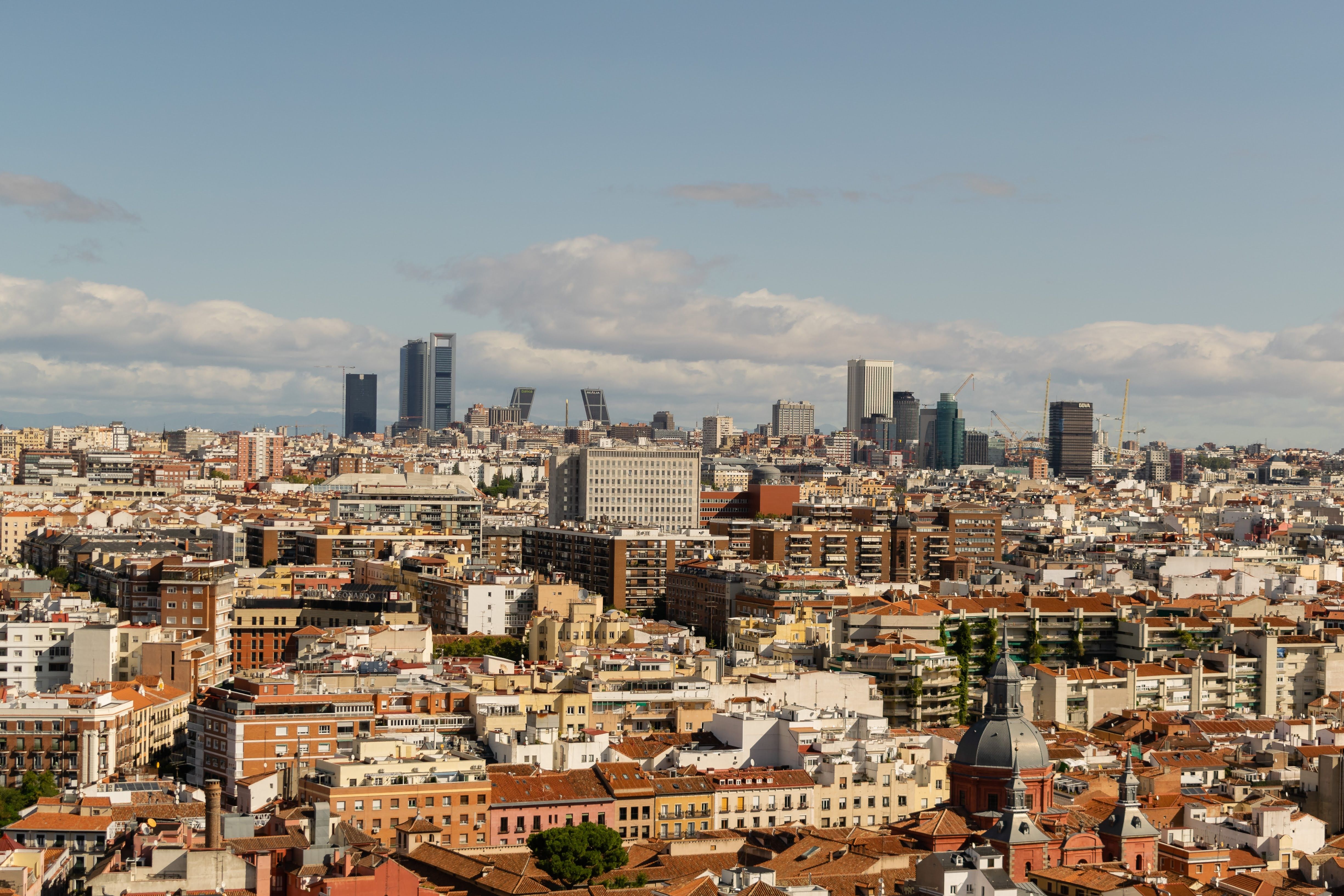 Madrid lidera el rànquing espanyol de les millors ciutats per emprendre | iStock