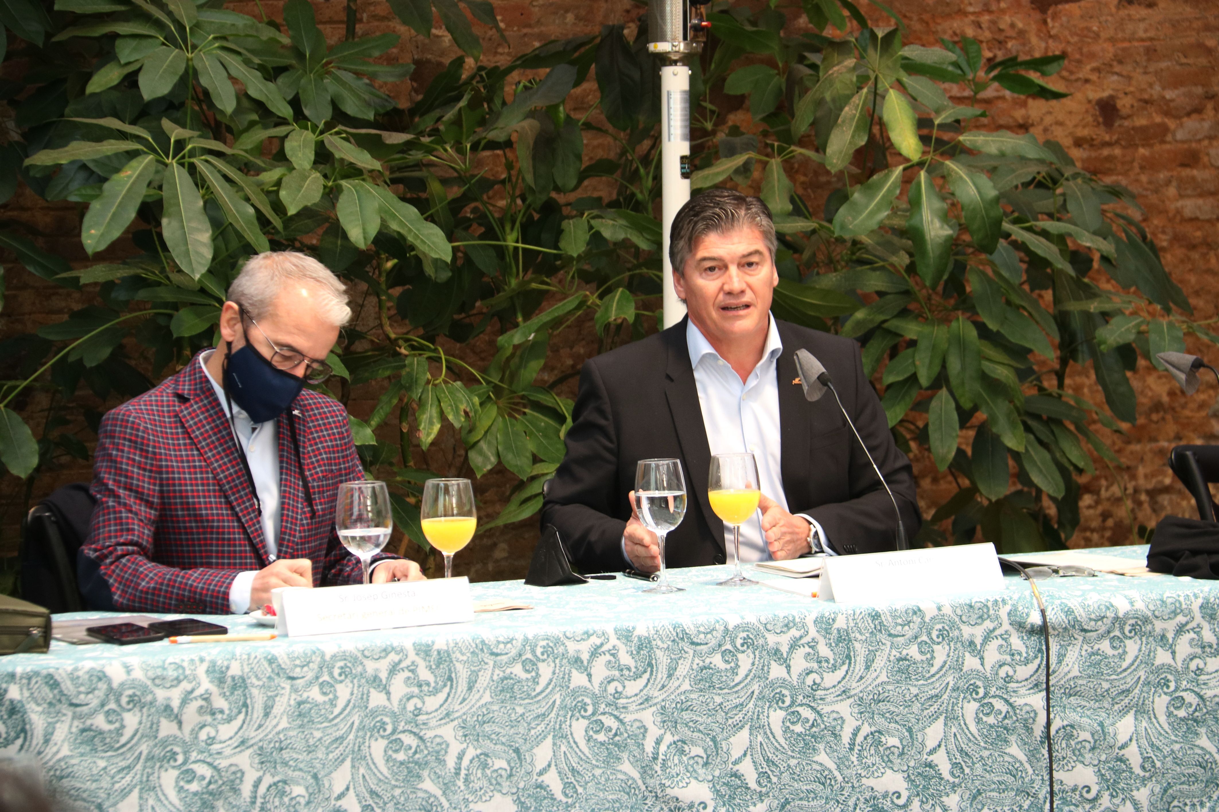 El presidente de Pimec Antoni Cañete y el secretario general de la entidad Josep Retama durante la presentación de resultados de la patronal | ACN