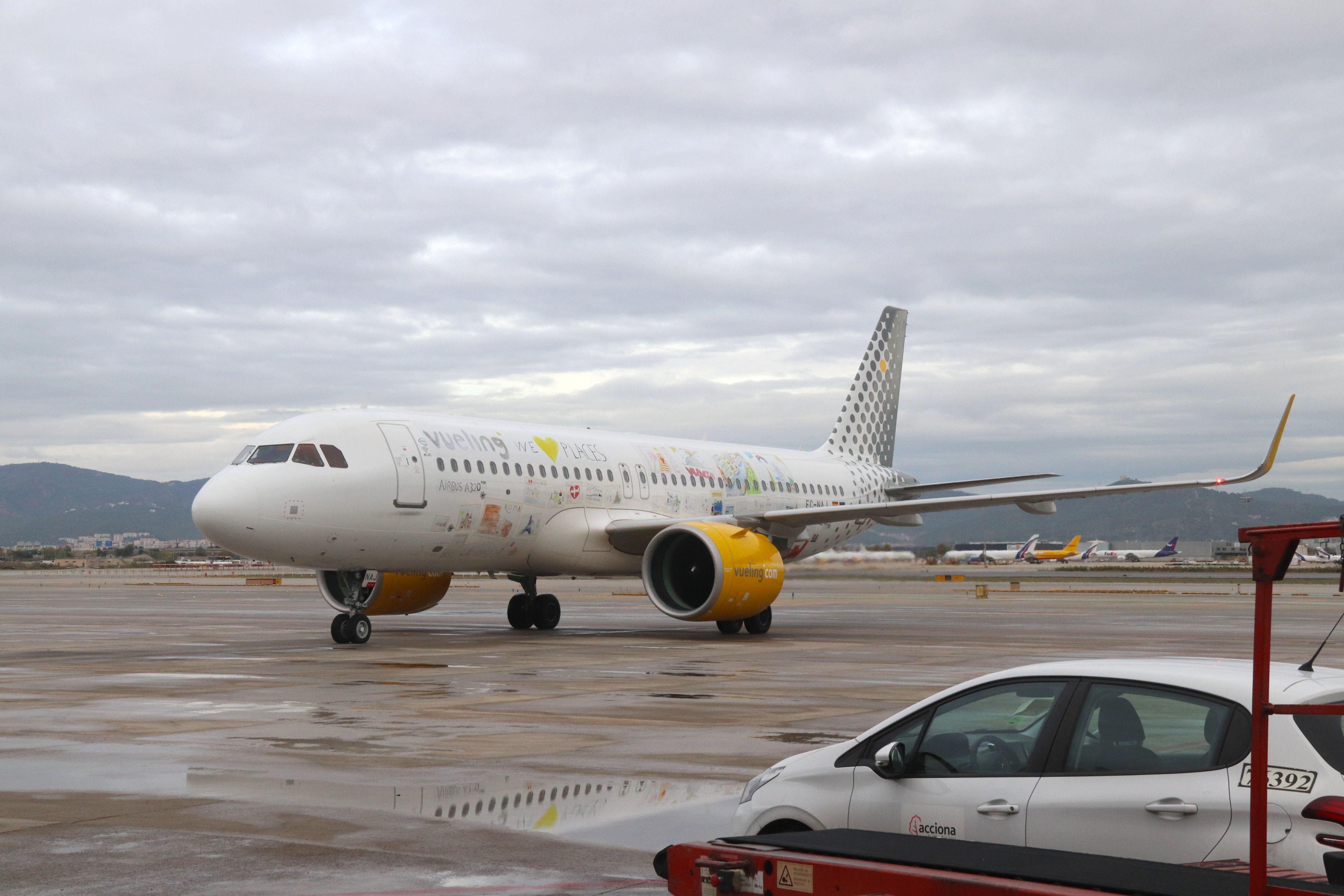 L'aeroport queda encara lluny de les xifres registrades el 2021 | ACN