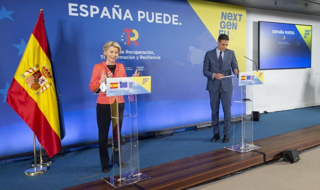 La presidenta de la Comissió Europea Ursula Von der Leyen i el president del govern espanyol Pedro Sánchez | EP