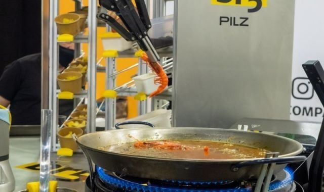 Un robot català és capaç de preparar una paella en tan sols 20 minuts | Cedida