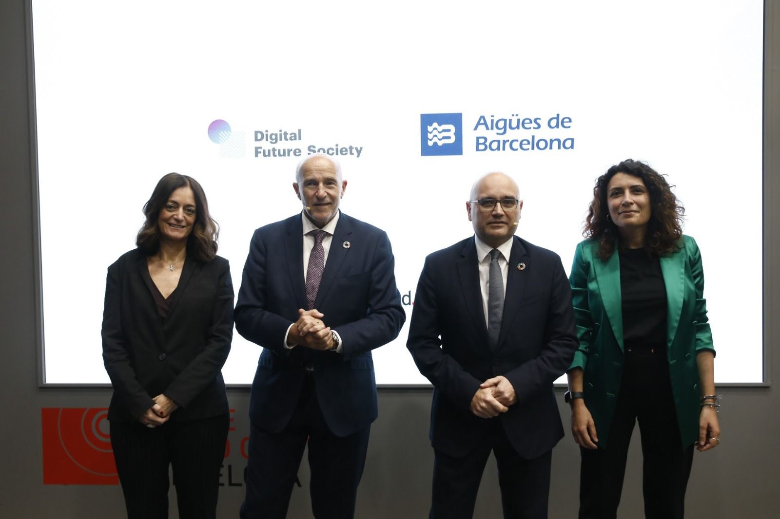 La directora de Digital Future Societaty, Cristina Colom; el CEO de MWCapital Carlos Grau; el vicepresident del consell d'administració d'Aigües de Barcelona, Manuel Cermerón, i la directora d'innovació i coneixement, Catalina Balseiro | Cedida