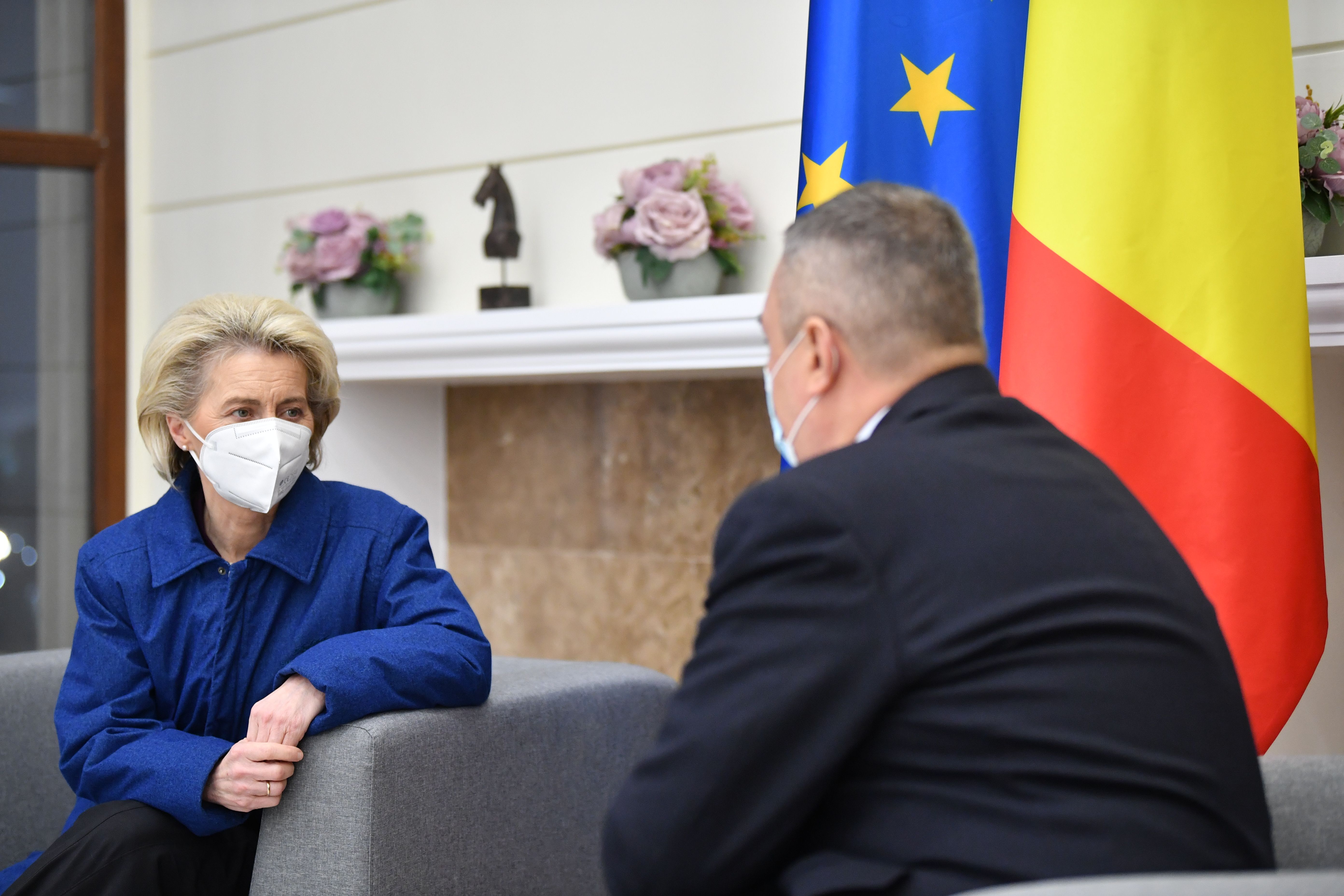 La presidenta de la CE, Ursula von der Leyen, amb el president de Romania, Nicolae-Ionel Ciuca | Comissió Europea